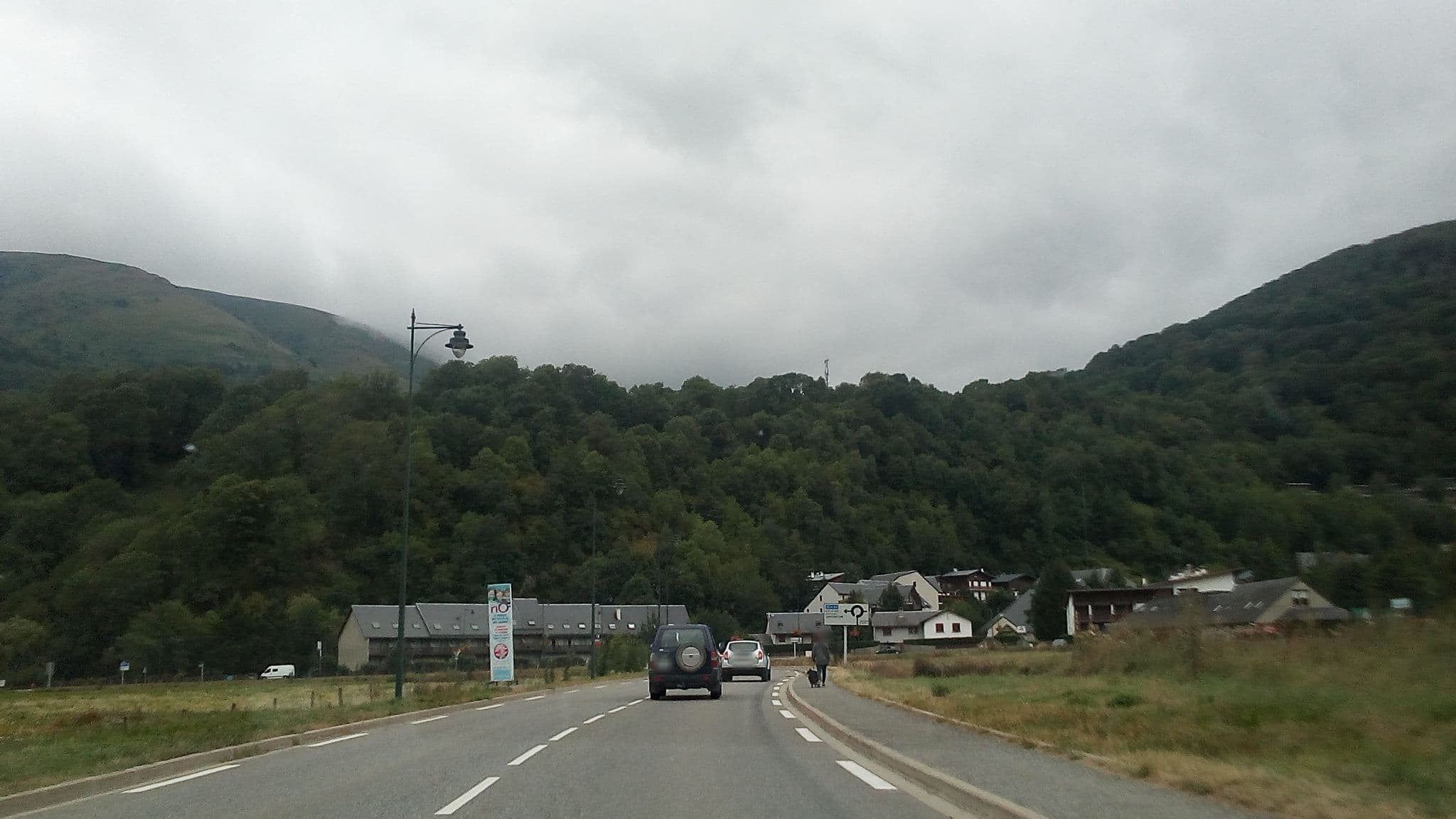Street view near Chalet du Batoua A.S.P.T.T, Saint-Lary-Soulan — © atabaraud (CC BY-SA · Mapillary)