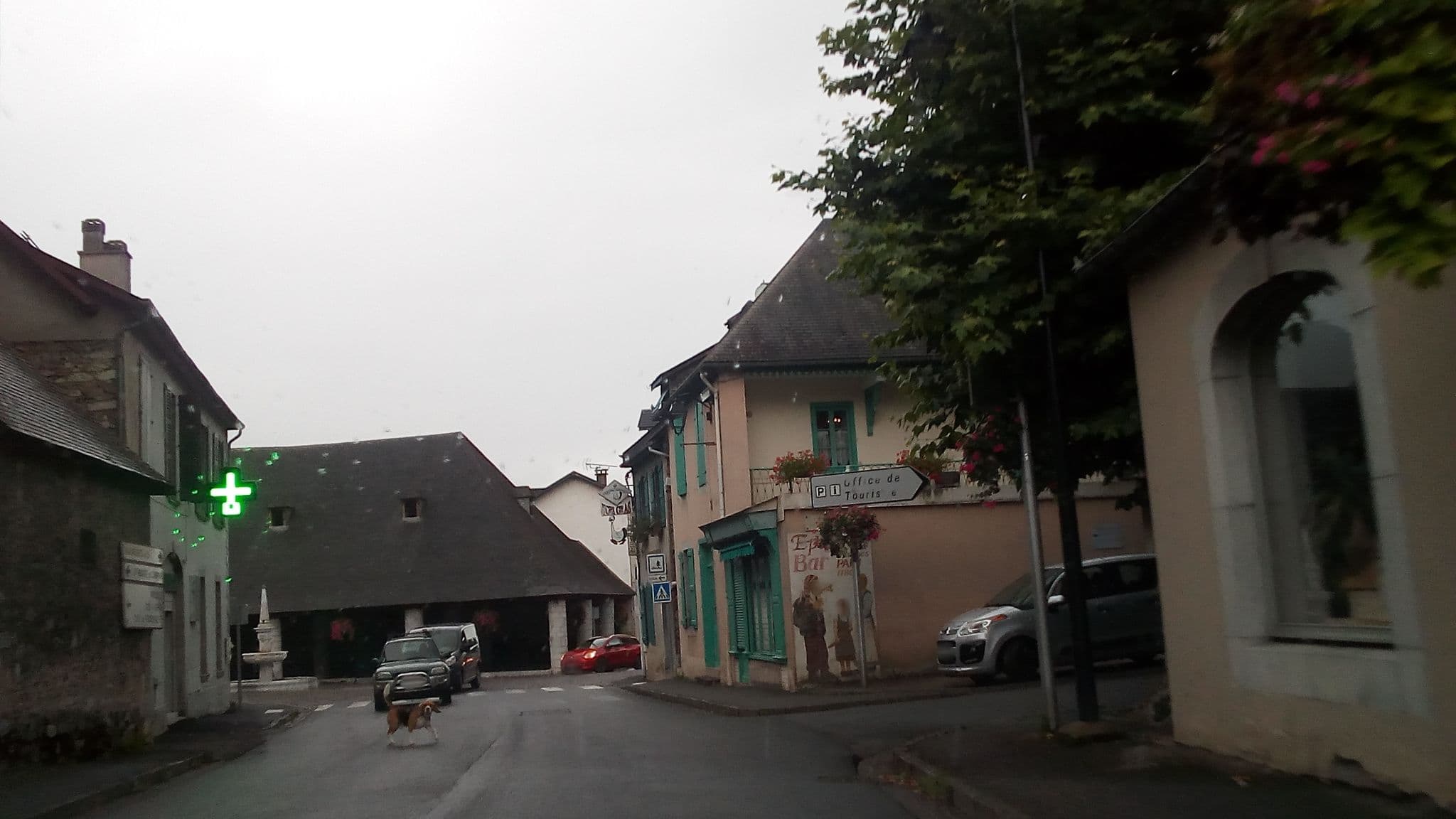 Street view near La Cazalère, Campan — © atabaraud (CC BY-SA · Mapillary)