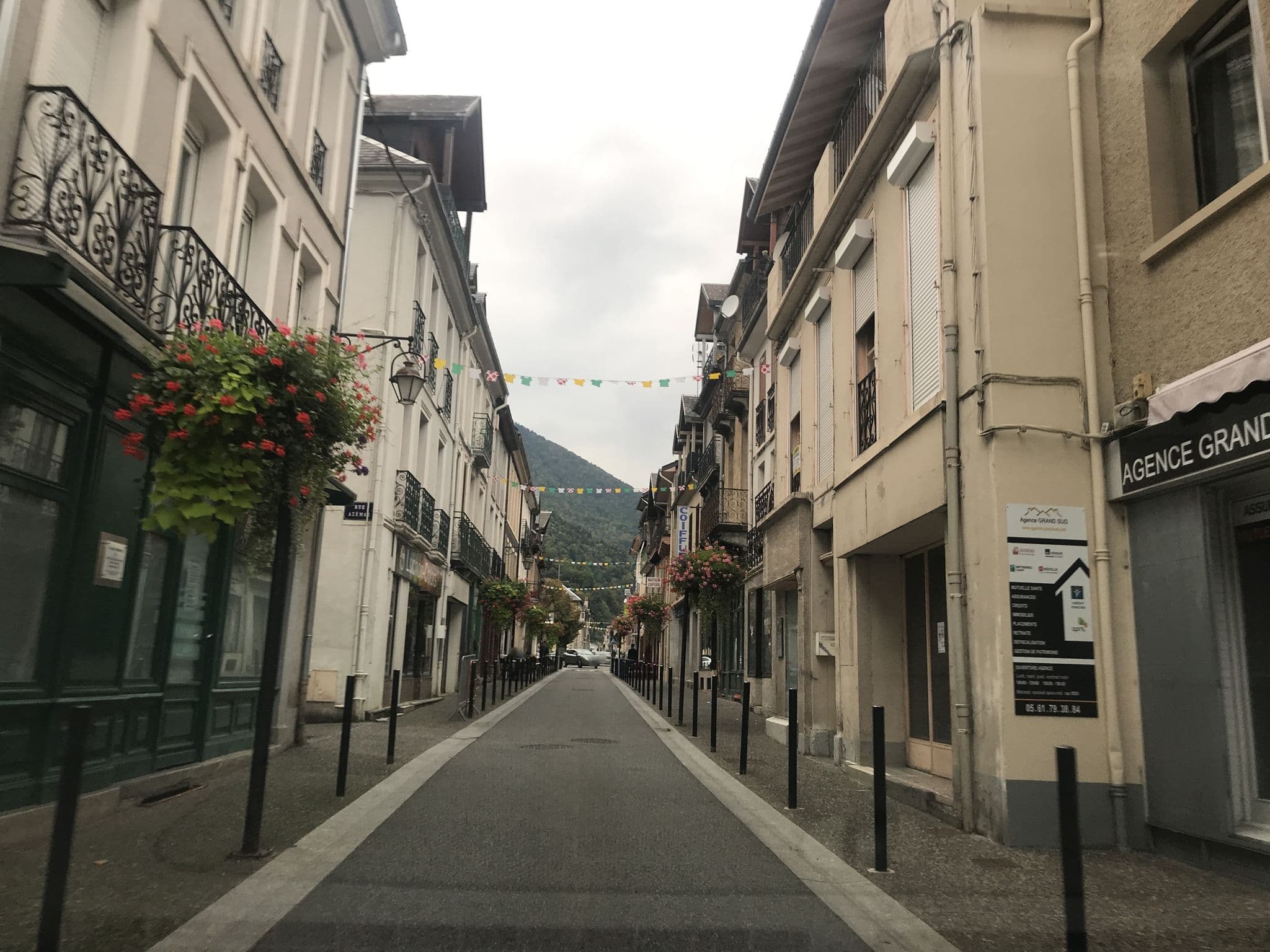 Street view near les Meublés de Luchon, Bagnères-de-Luchon — © pgiraud (CC BY-SA · Mapillary)