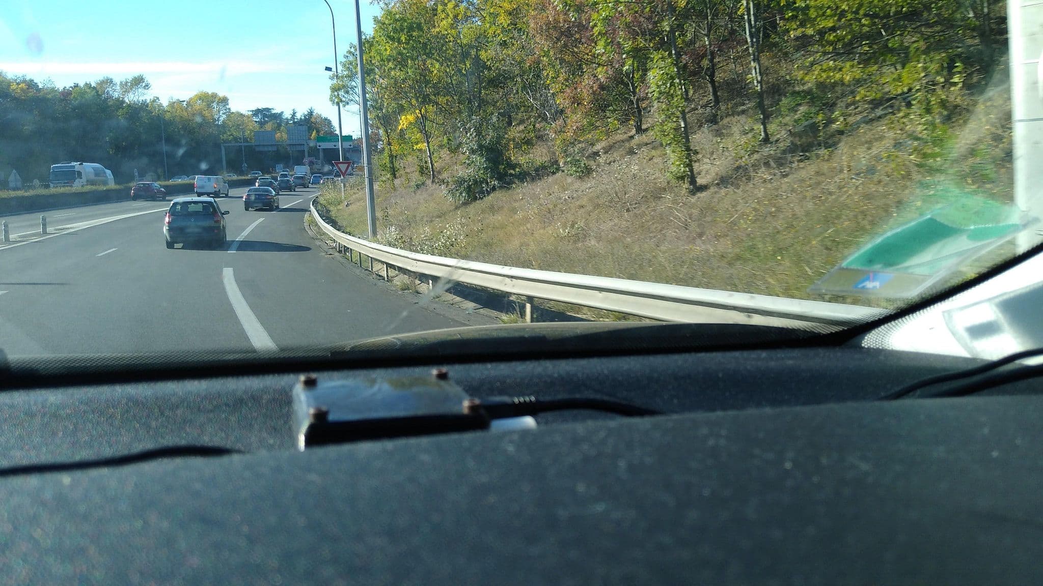 Street view near Residhome, Toulouse — © rhum (CC BY-SA · Mapillary)