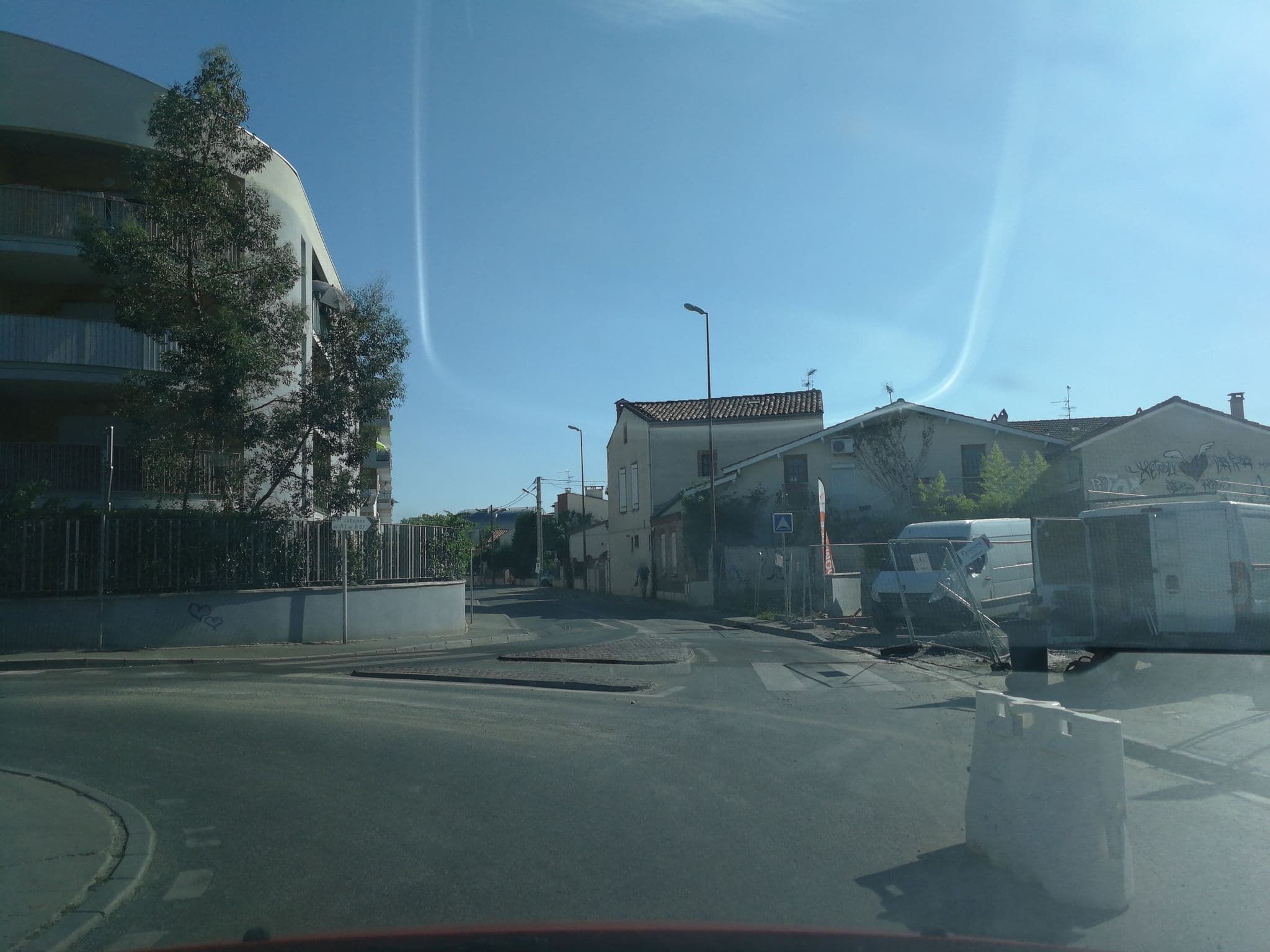 Street view near Résidence Services Seniors DOMITYS - Les Pagelles, Toulouse — © quentin_s33 (CC BY-SA · Mapillary)