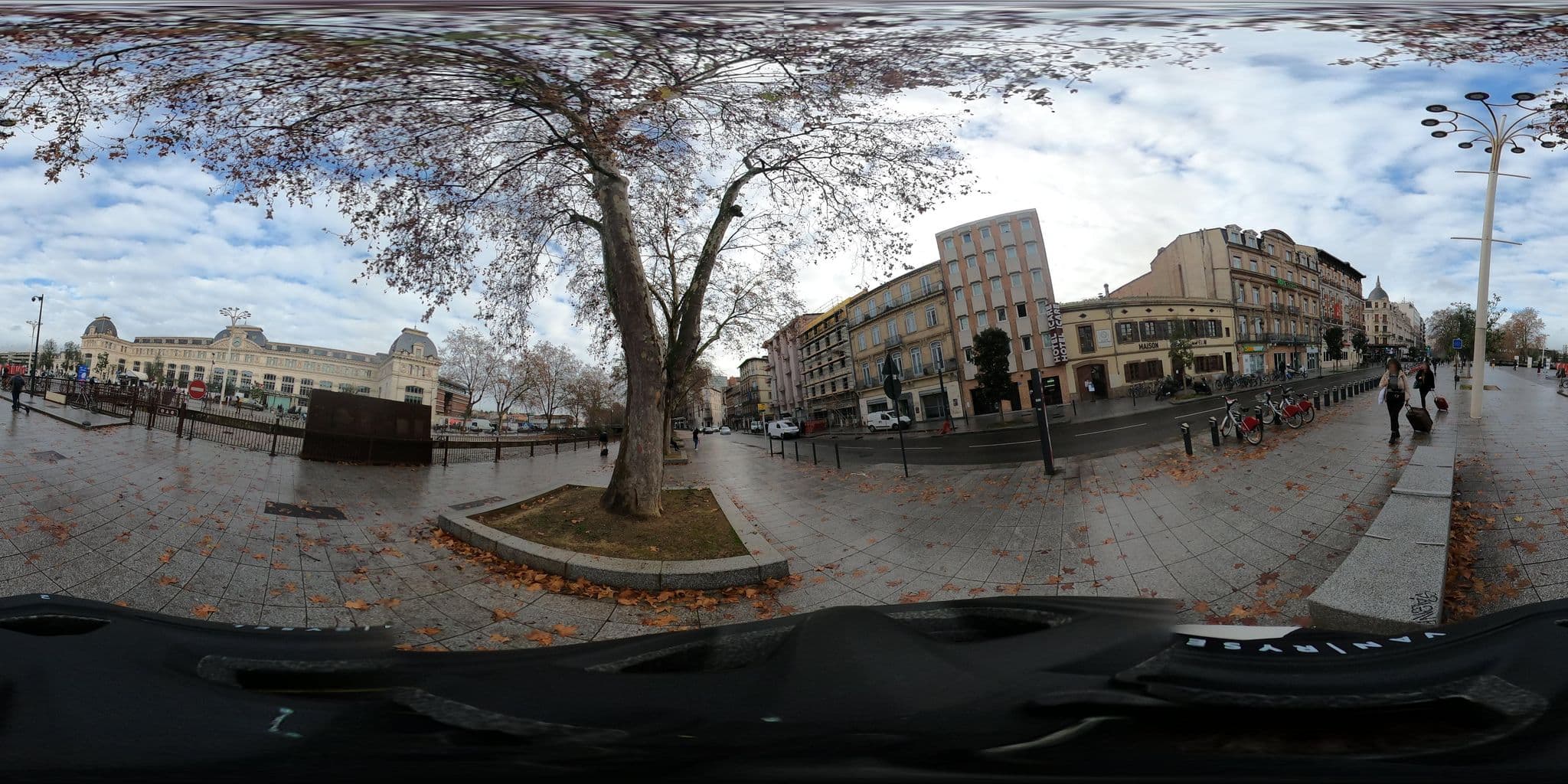 Street view near Inter Hotel Terminus Toulouse, Toulouse — © alixun (CC BY-SA · Mapillary)