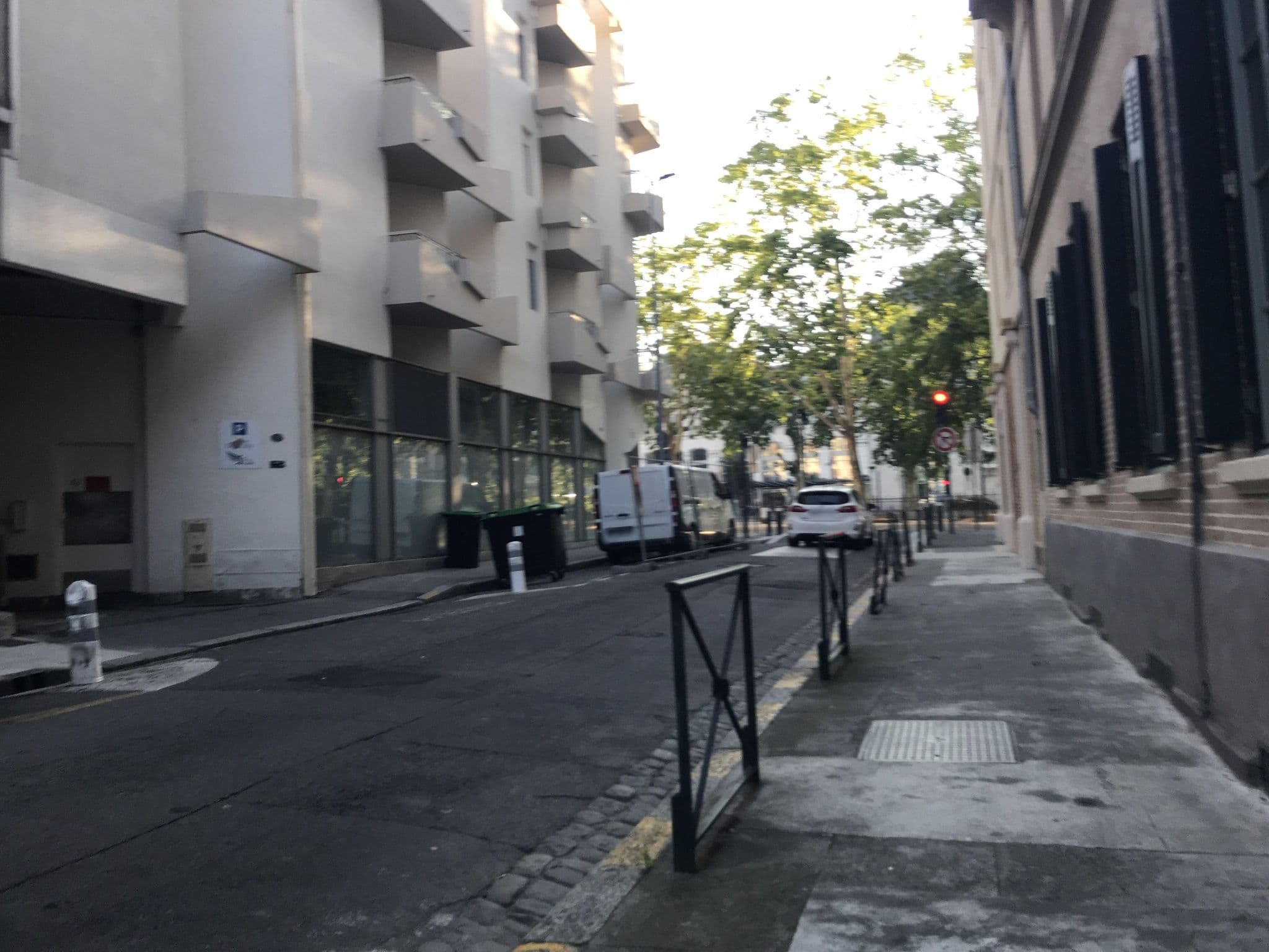 Street view near Occitania Centre Toulouse Matabiau, Toulouse — © miguel_andrade (CC BY-SA · Mapillary)