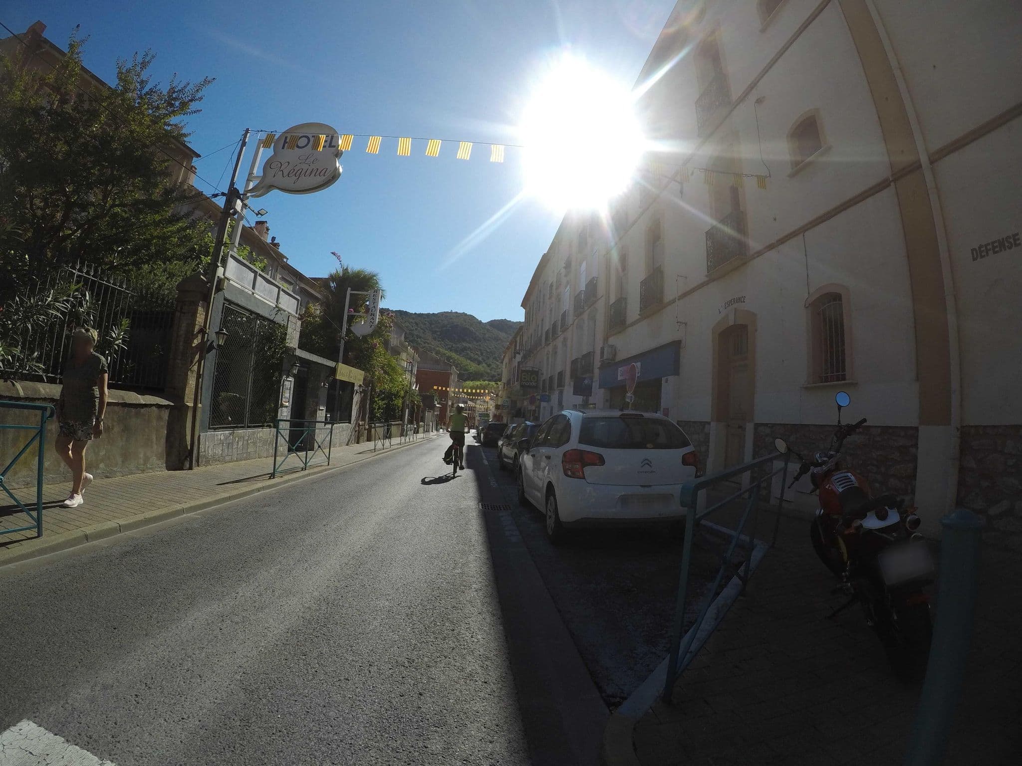 Street view near Villa Sainte Claire, els Banys d'Arles — © ray66 (CC BY-SA · Mapillary)