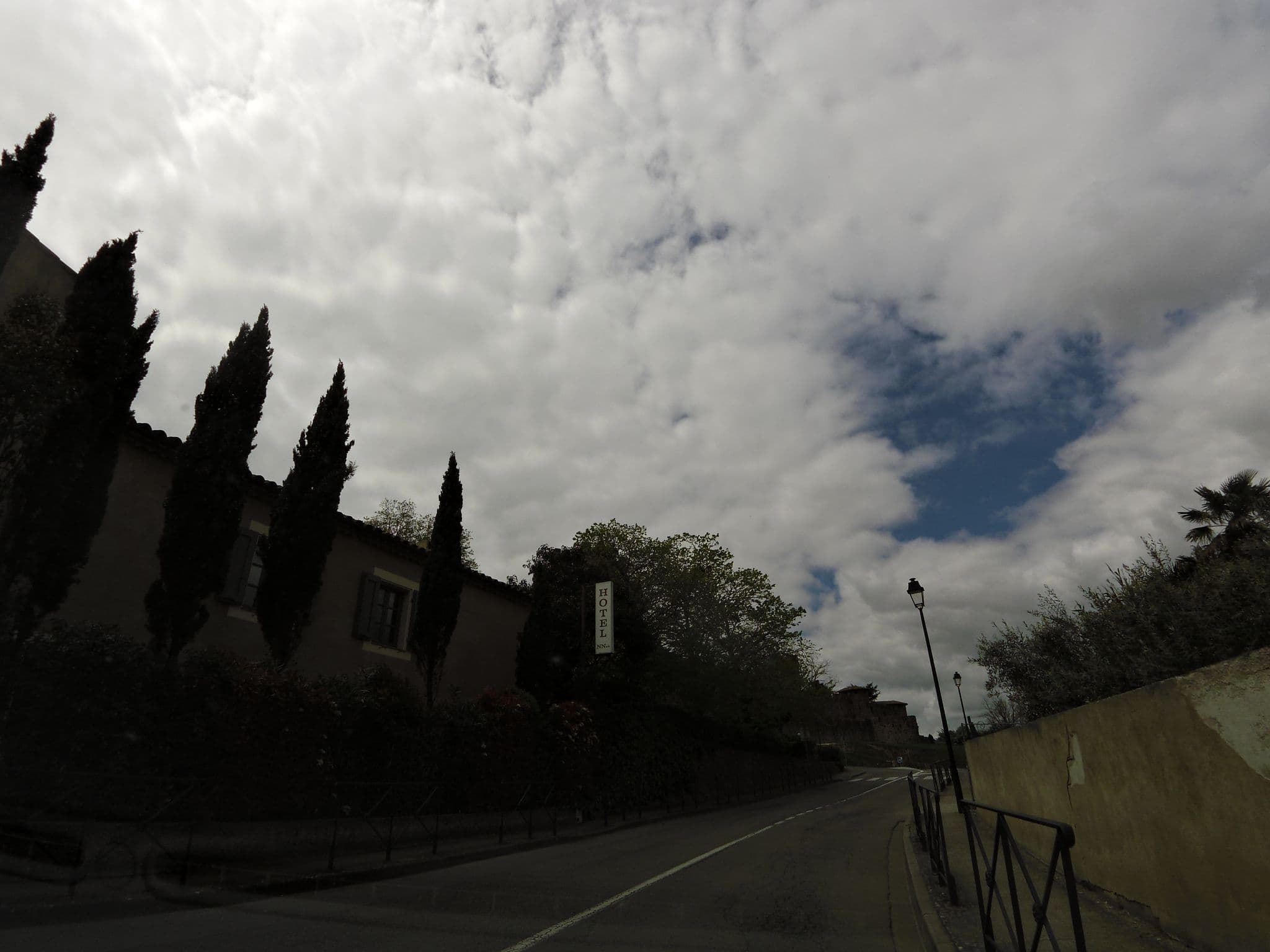Street view near Brit Hotel Bosquet, Carcassonne — © balooval (CC BY-SA · Mapillary)