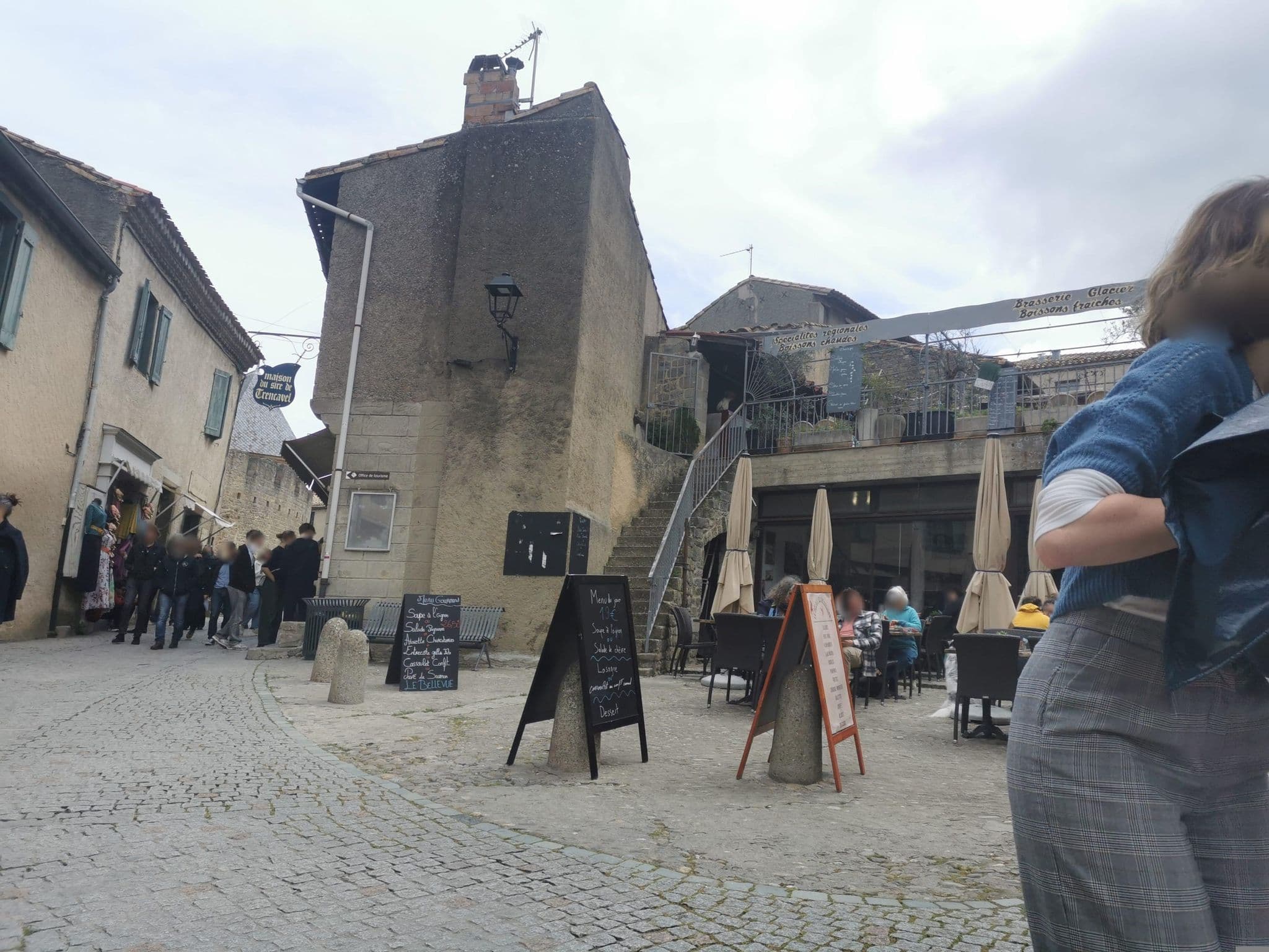Street view near BEST WESTERN Hôtel Le Donjon, Carcassonne — © tartine78 (CC BY-SA · Mapillary)