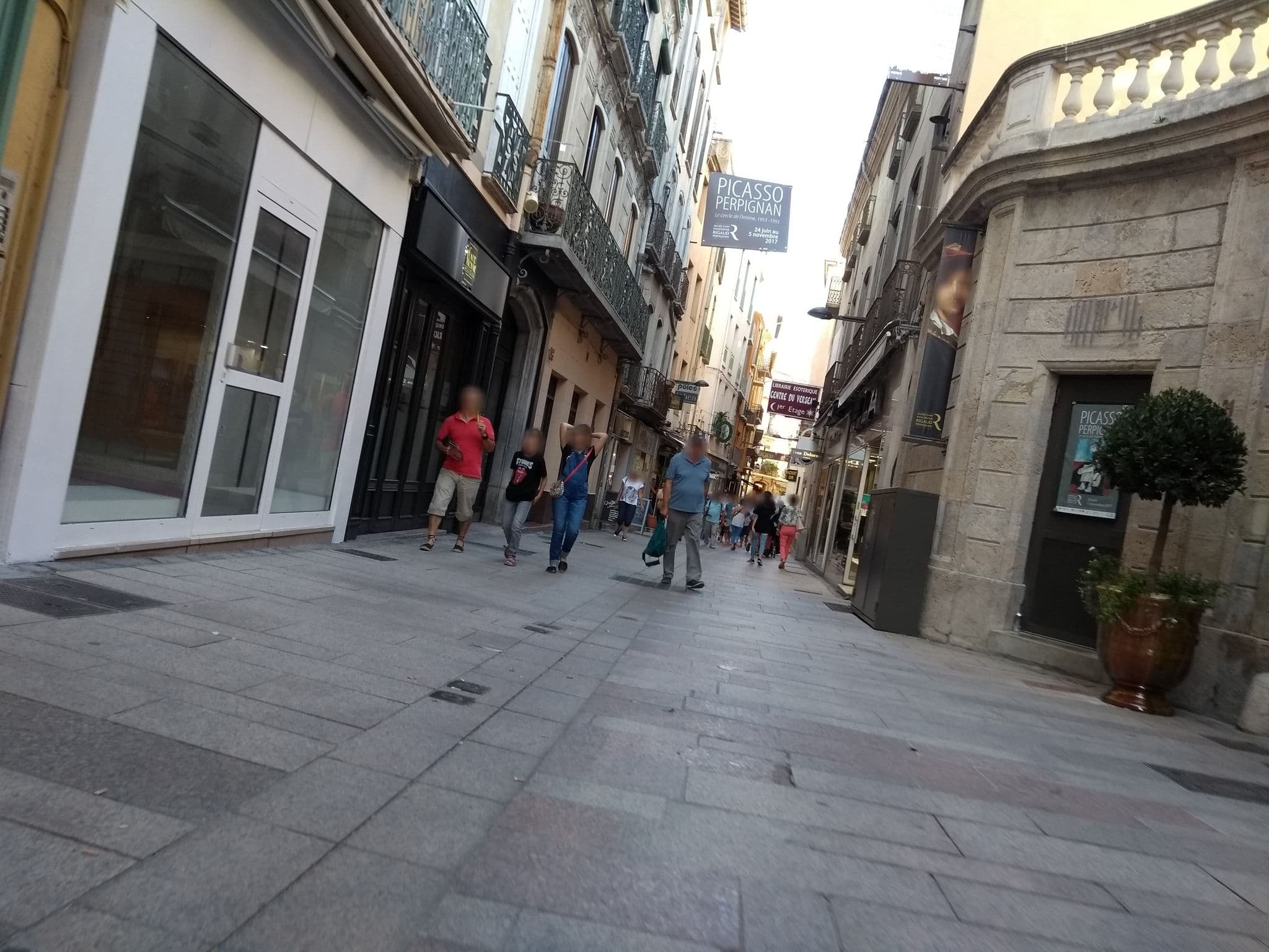 Street view near B&B Hôtel, Perpignan — © ray66 (CC BY-SA · Mapillary)
