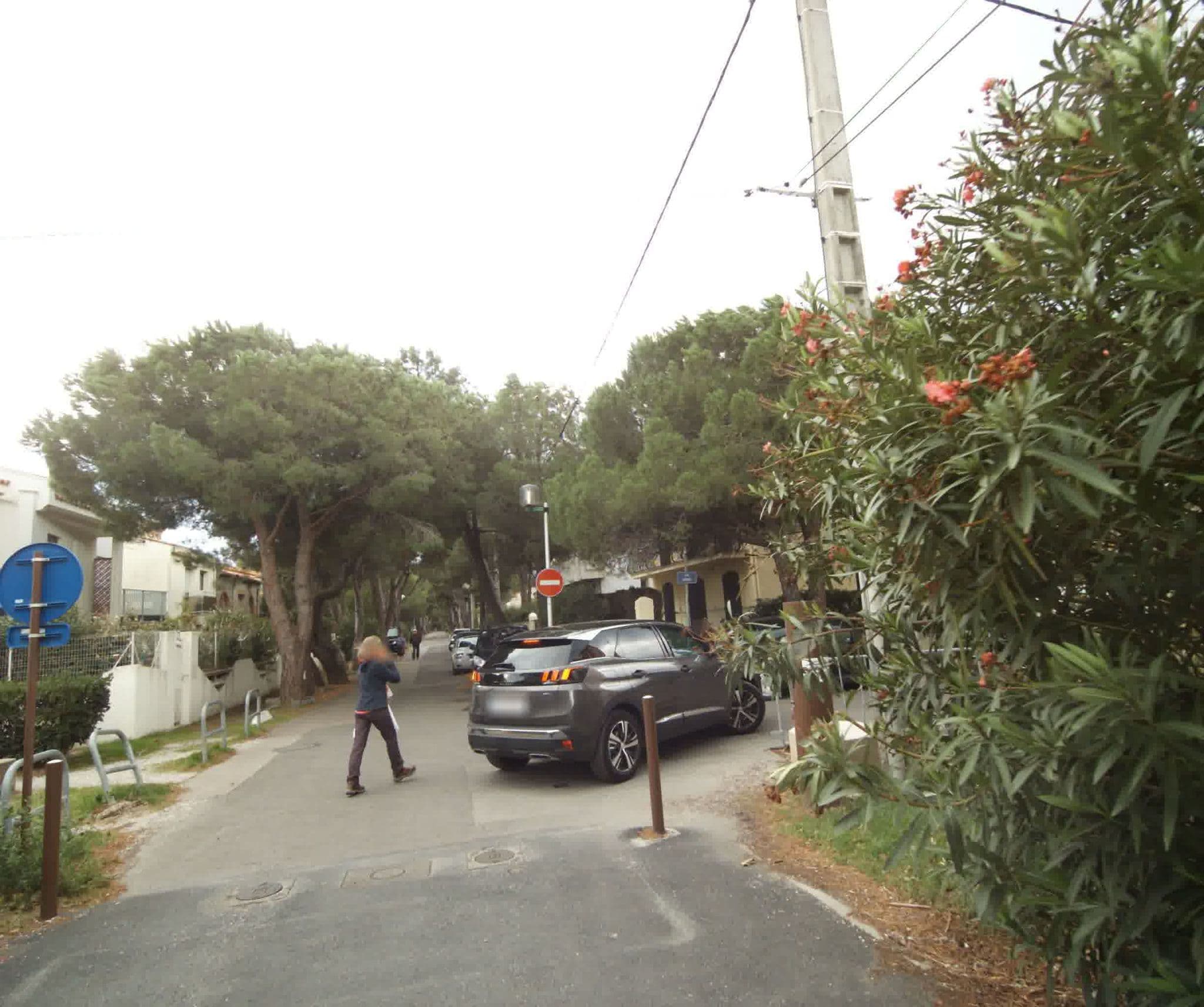 Street view near Hotel Beau Rivage, Argeles — © sogefi (CC BY-SA · Mapillary)