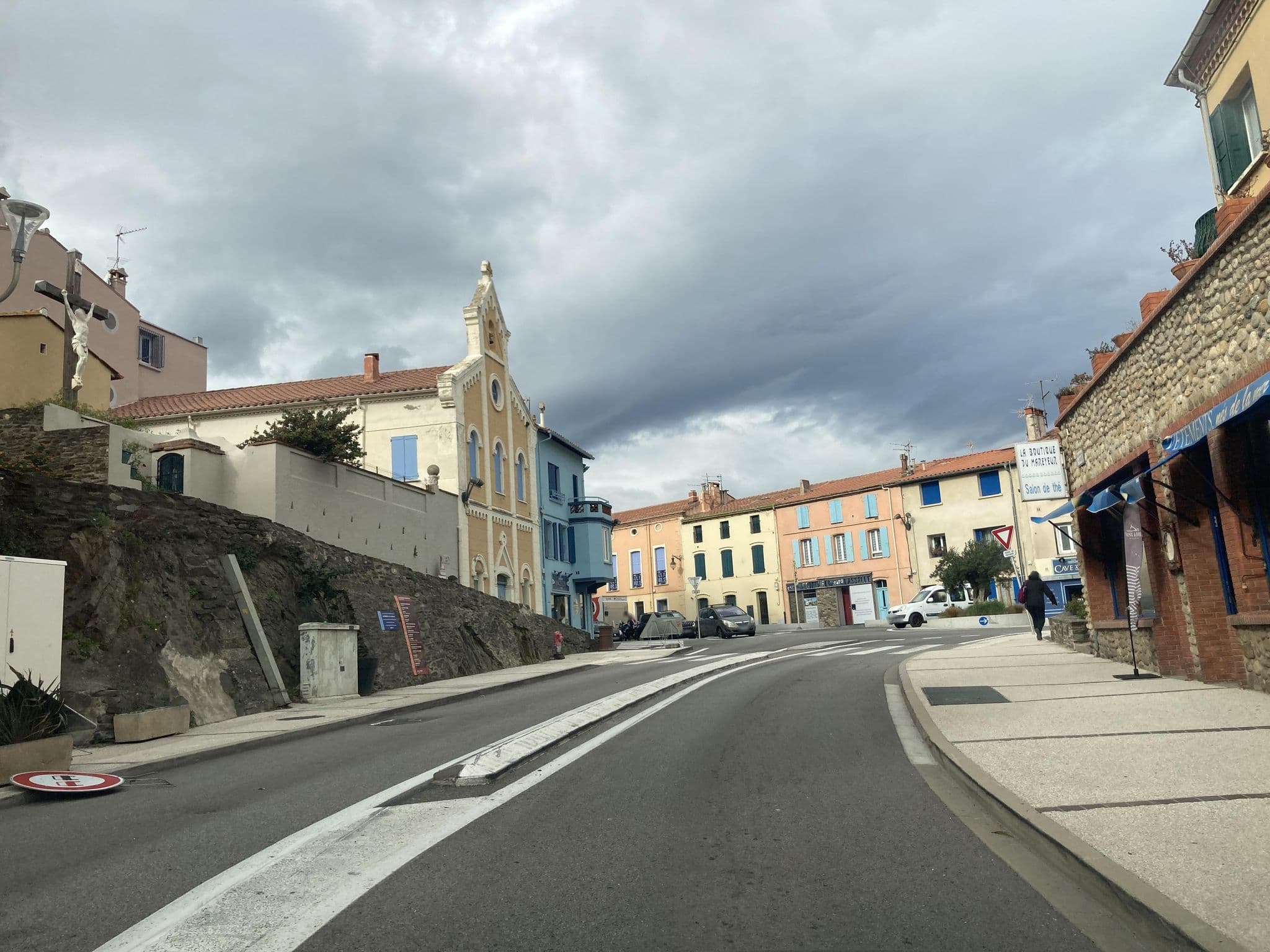 Street view near Les Suites de Collioure, Collioure — © fod (CC BY-SA · Mapillary)