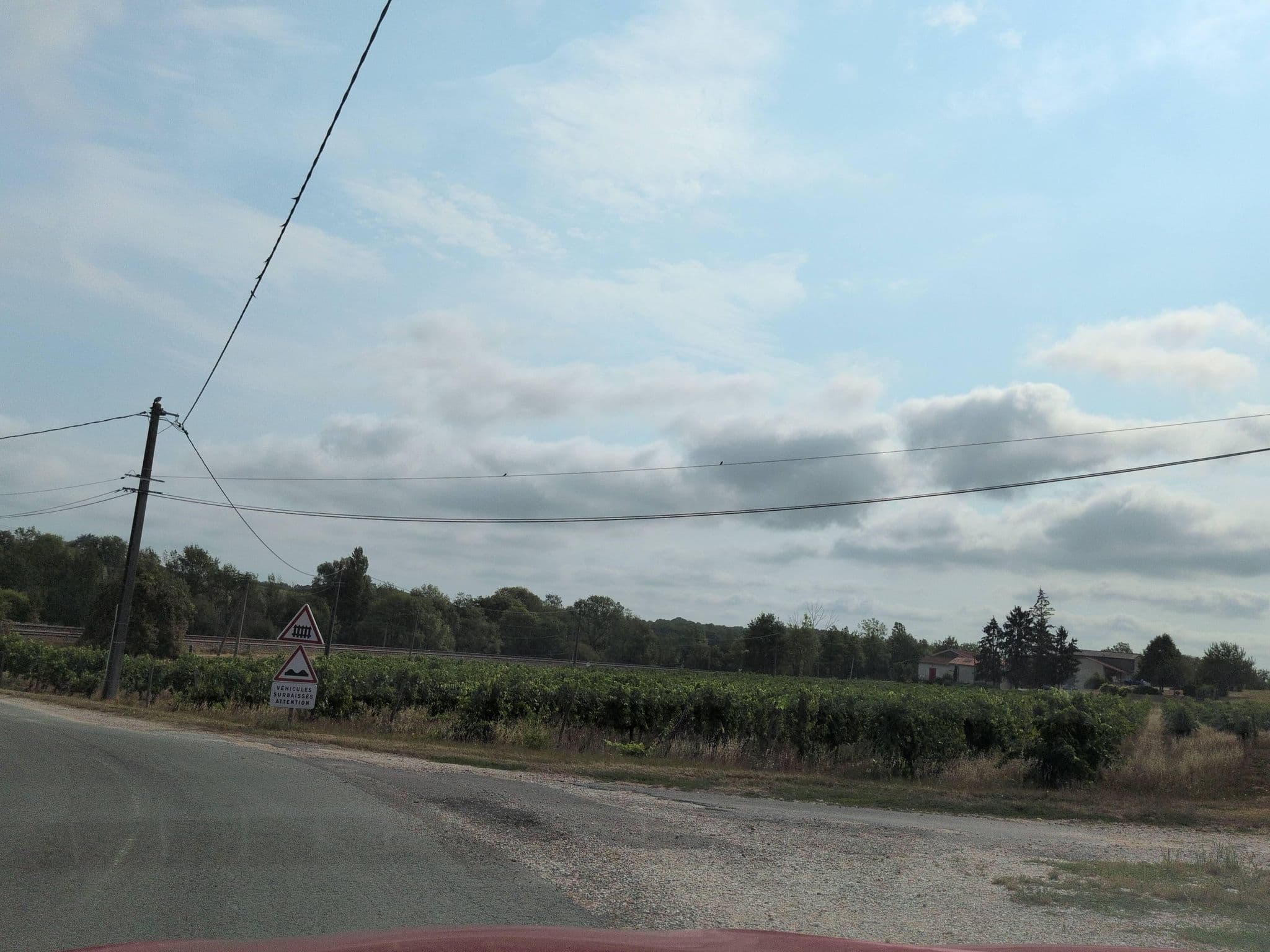 Street view near Studios Bellevue, Jonzac — © lmagreault (CC BY-SA · Mapillary)