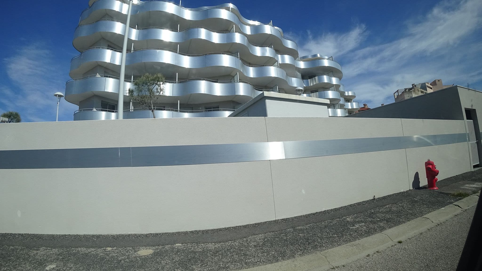 Street view near Le lotus blanc - Odalys, Le Barcarès — © yod4z (CC BY-SA · Mapillary)