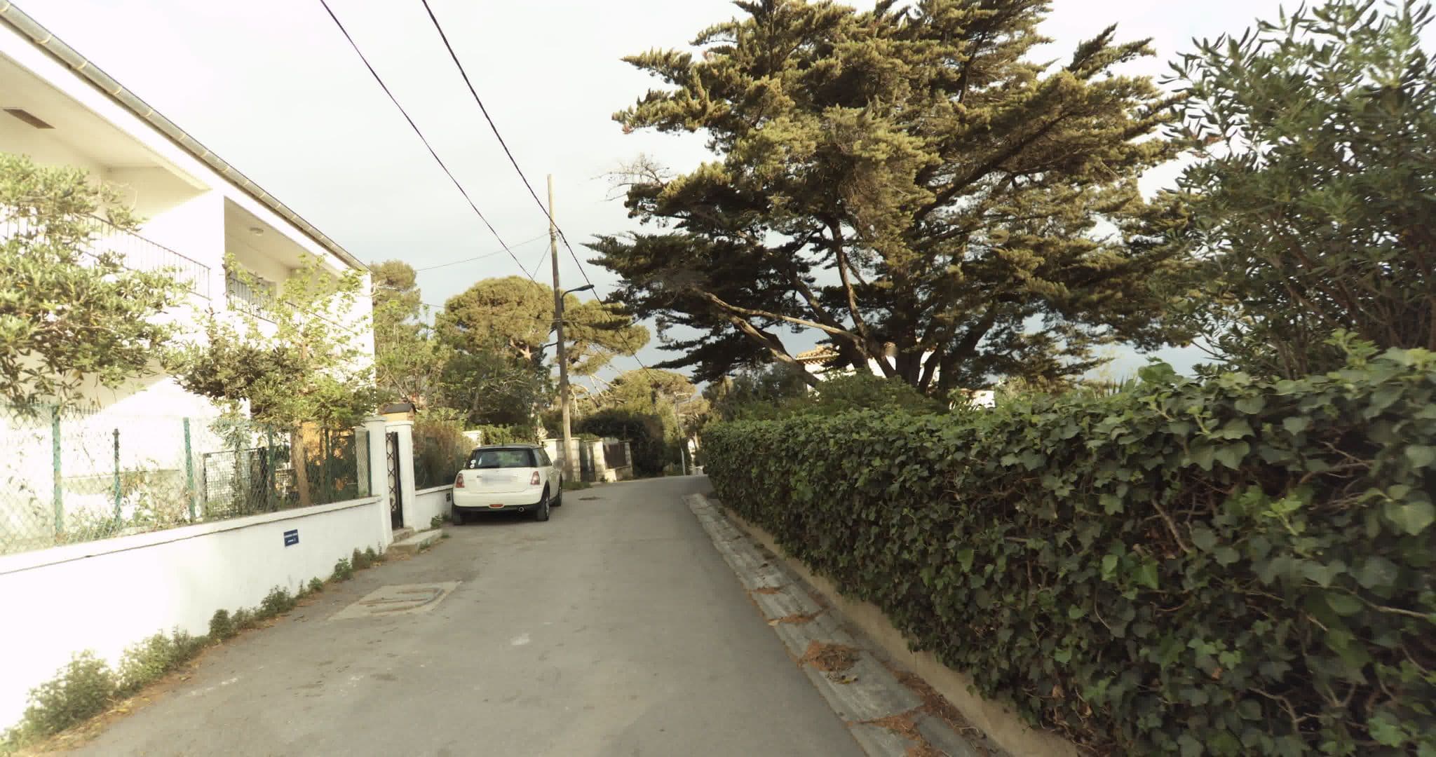 Street view near Service d'Accompagnement pour des Vacances Autonomes, Leucate — © sogefi (CC BY-SA · Mapillary)