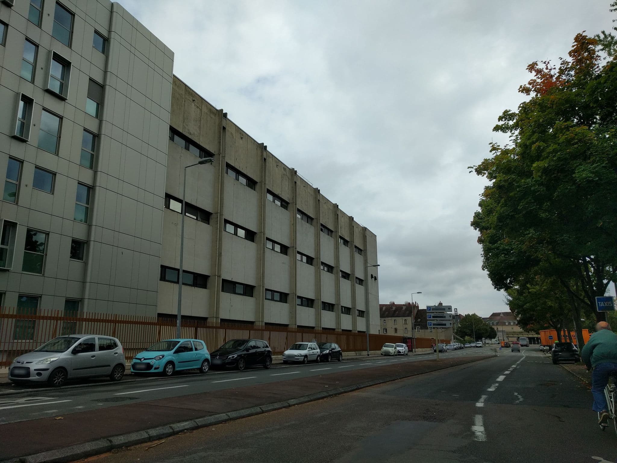 Street view near Residhome Dijon Cité des Vignes, Dijon — © mappy_sa (CC BY-SA · Mapillary)