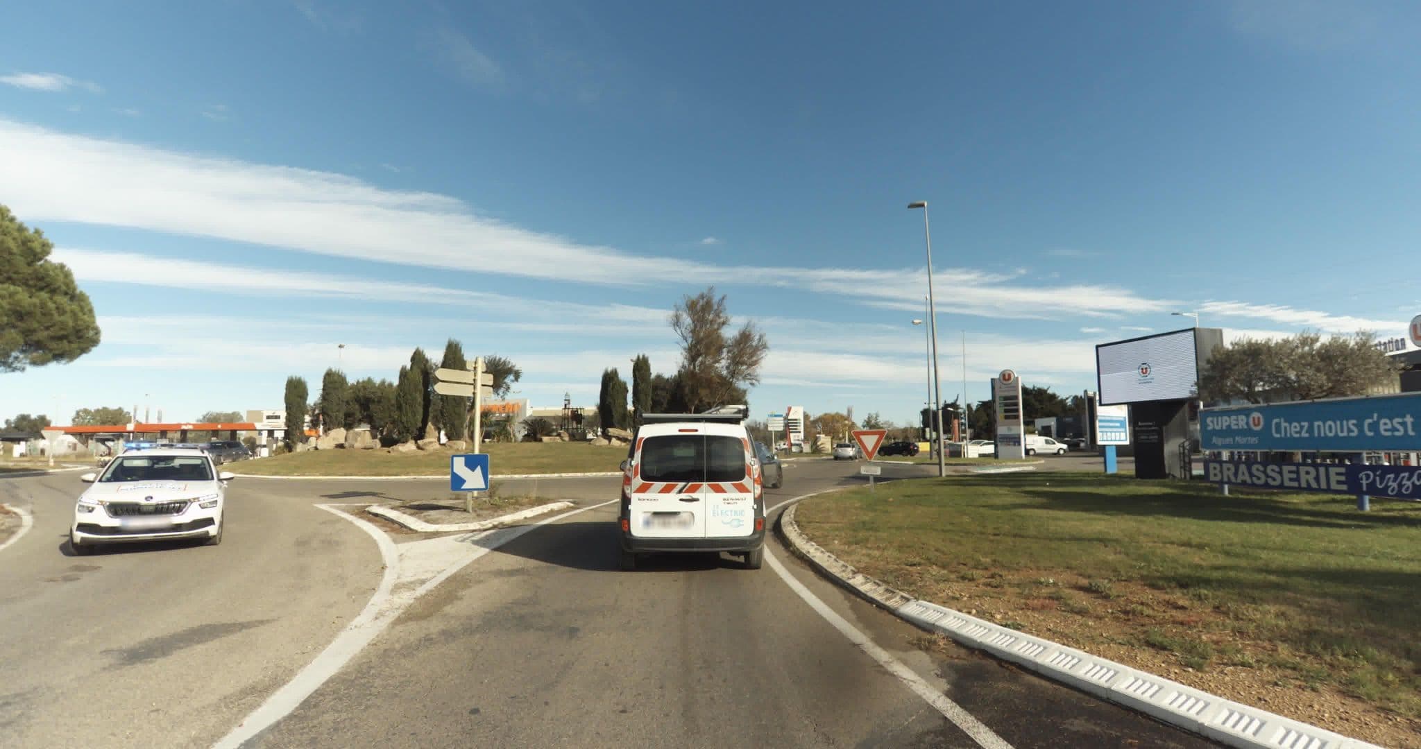 Street view near Royal Hotel **, Aigues-Mortes — © sogefi (CC BY-SA · Mapillary)