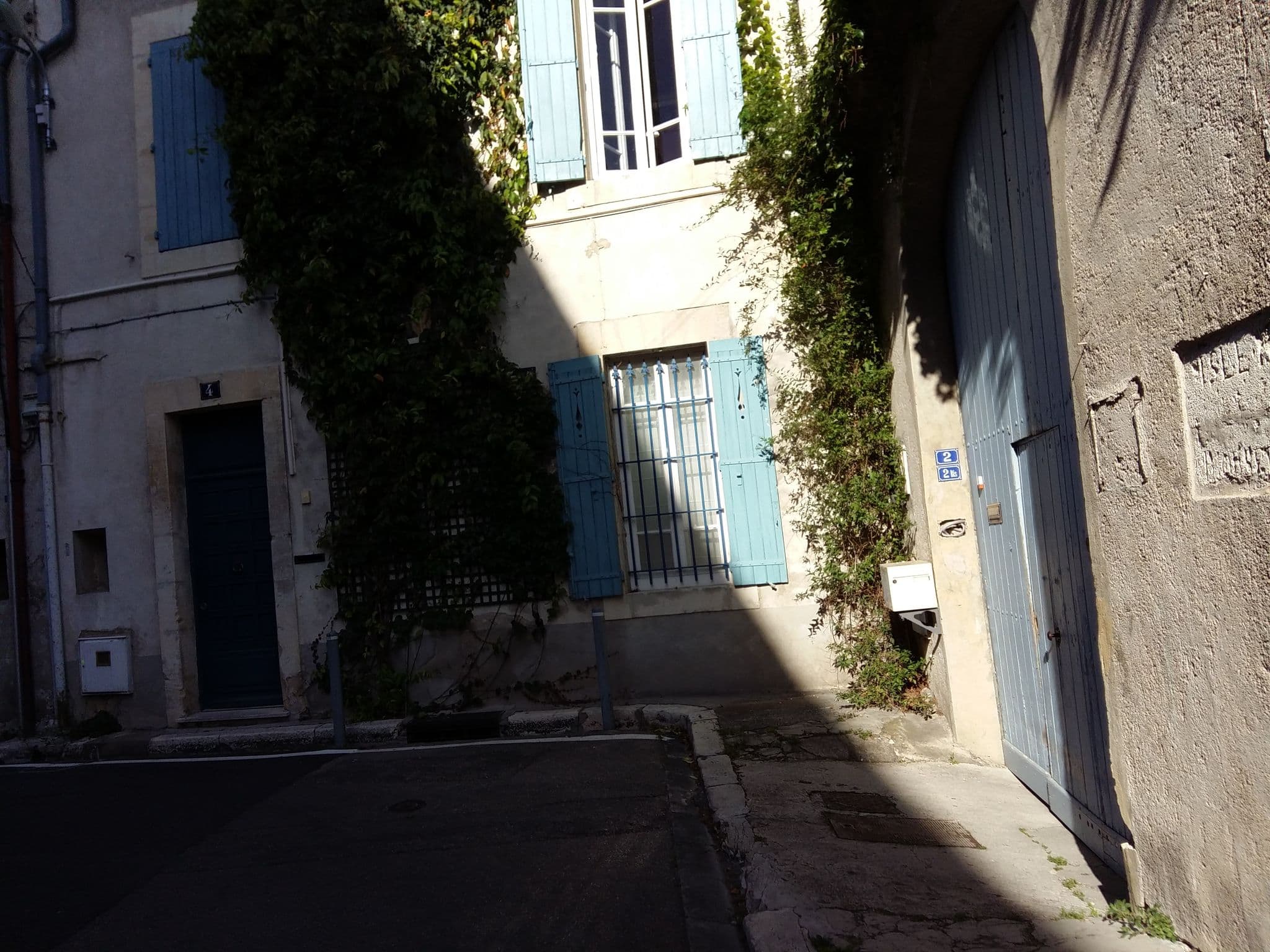 Street view near L'Observance, Avignon — © zimmy (CC BY-SA · Mapillary)