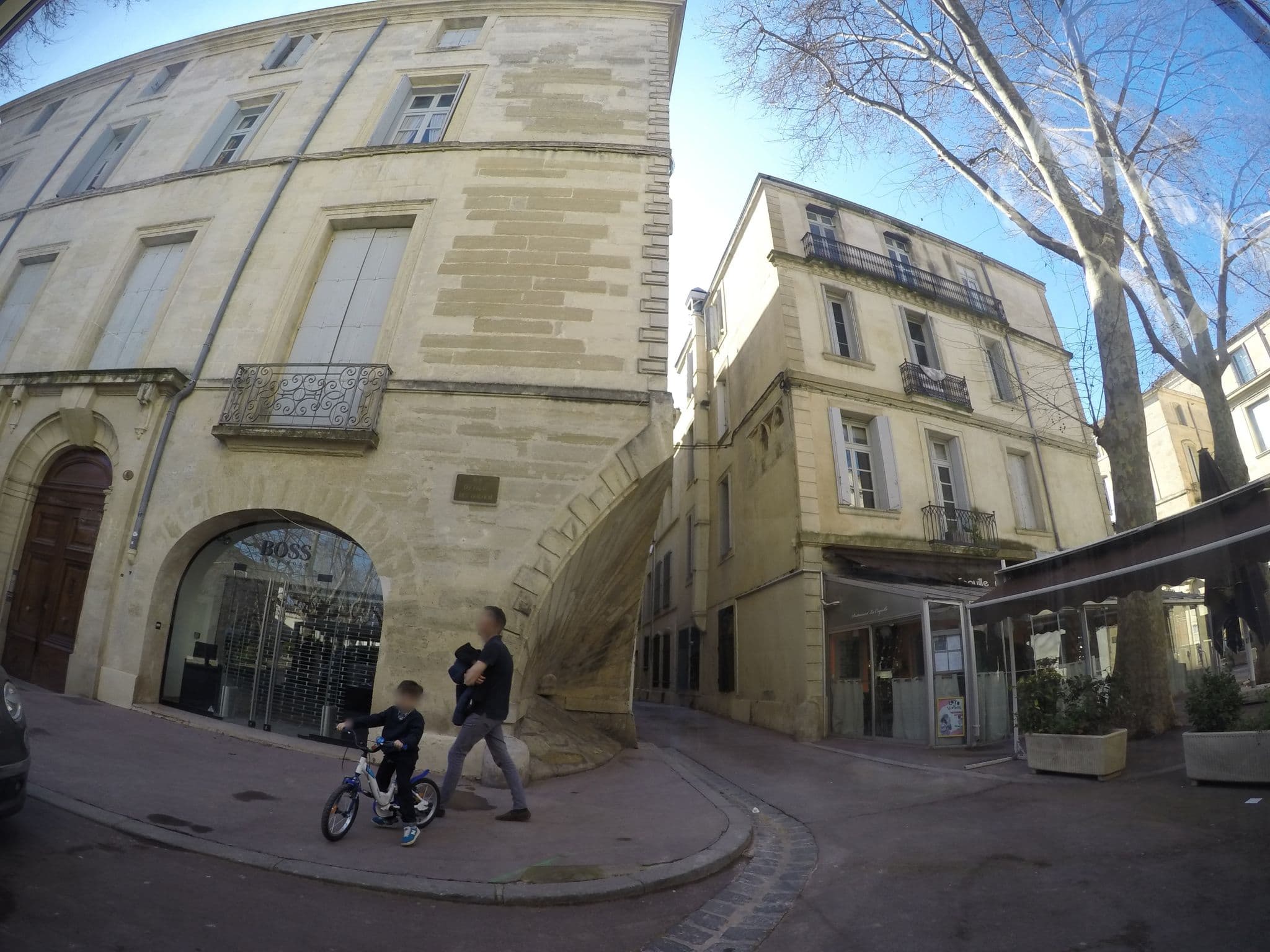 Street view near I Catucci, Montpellier — © ccossio (CC BY-SA · Mapillary)