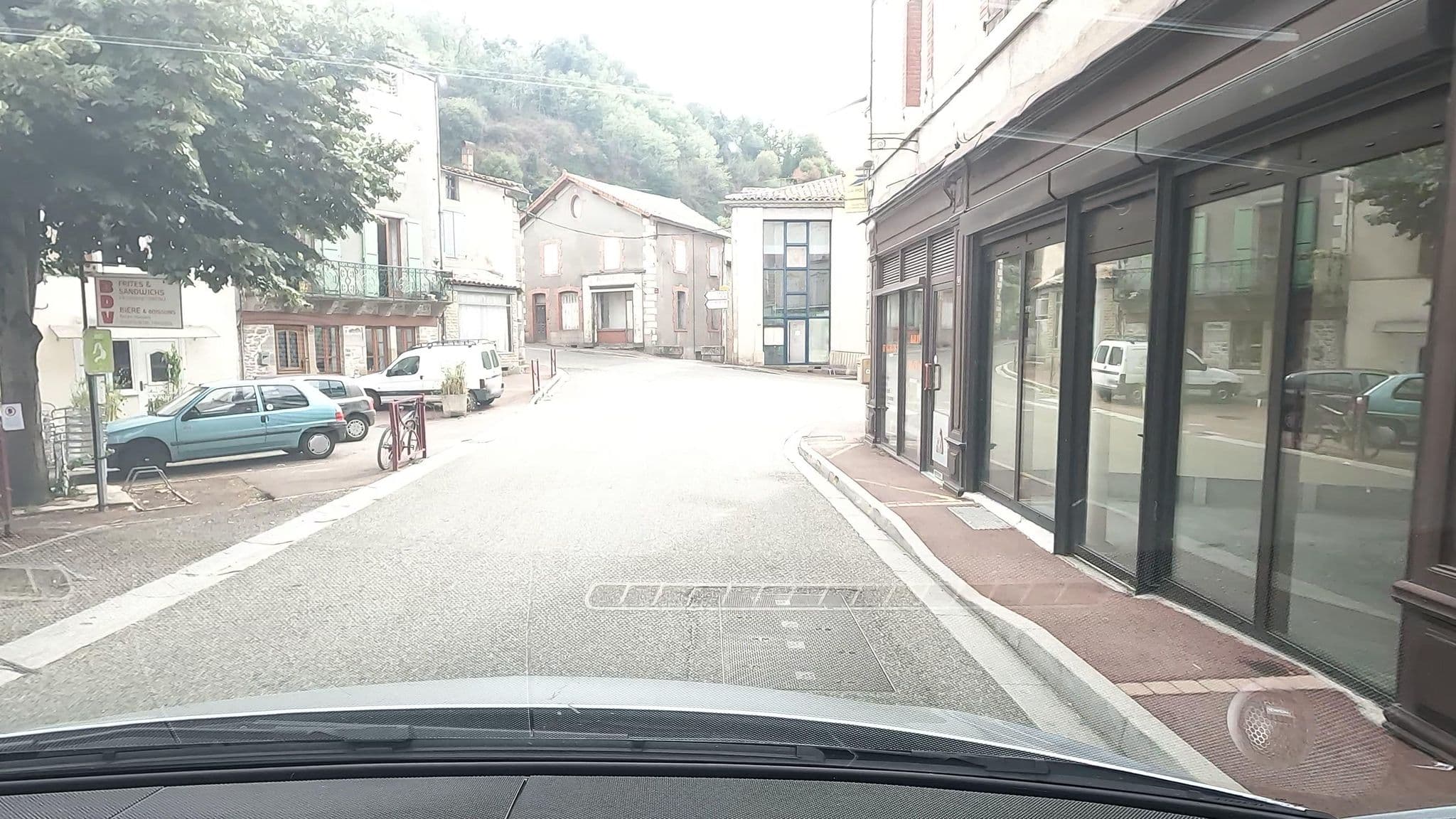 Street view near Bridge House, Cordes-sur-Ciel — © vinisa (CC BY-SA · Mapillary)