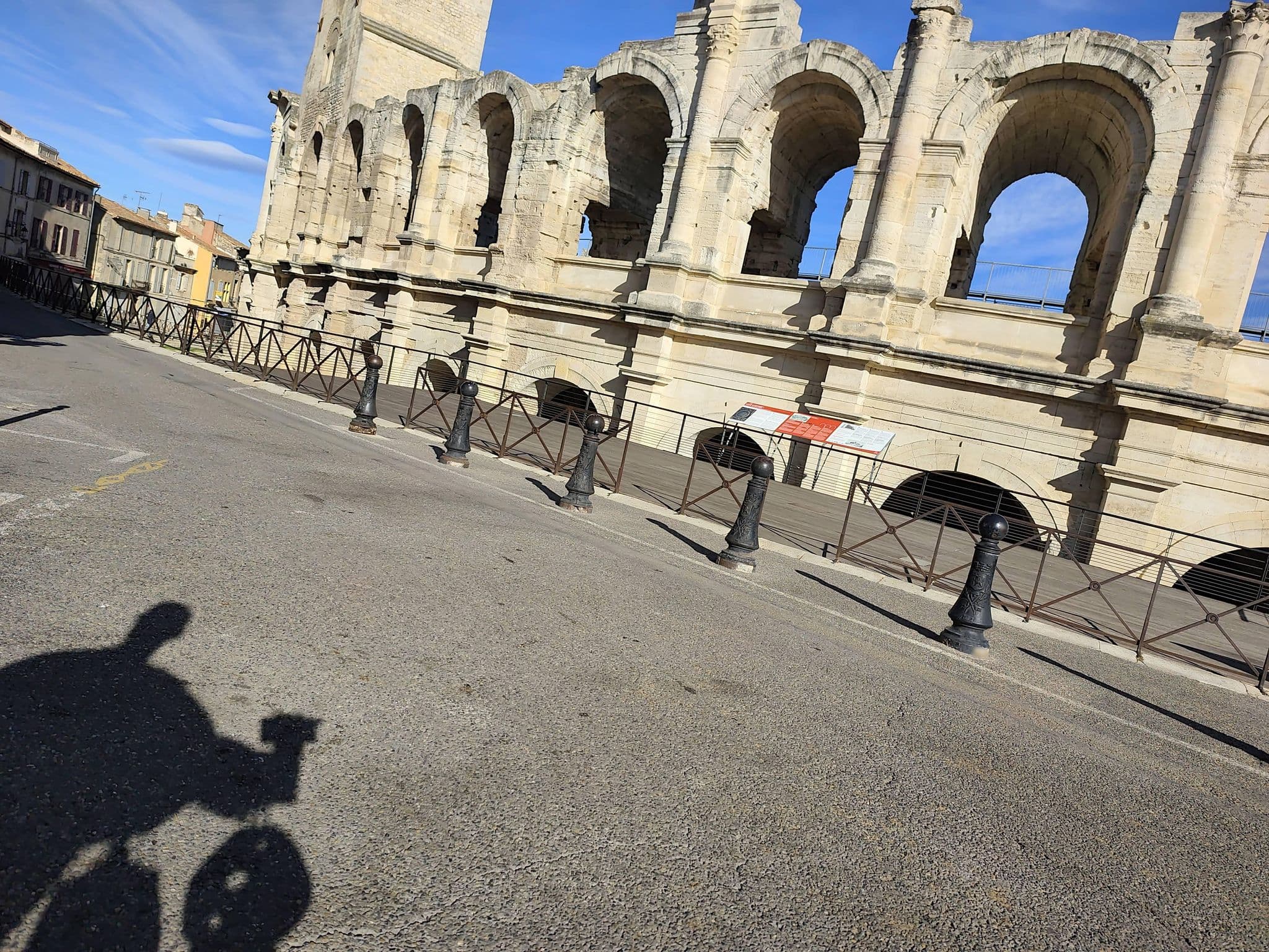 Street view near Arles Hideaway, Arles — © Duro (CC BY-SA · Mapillary)