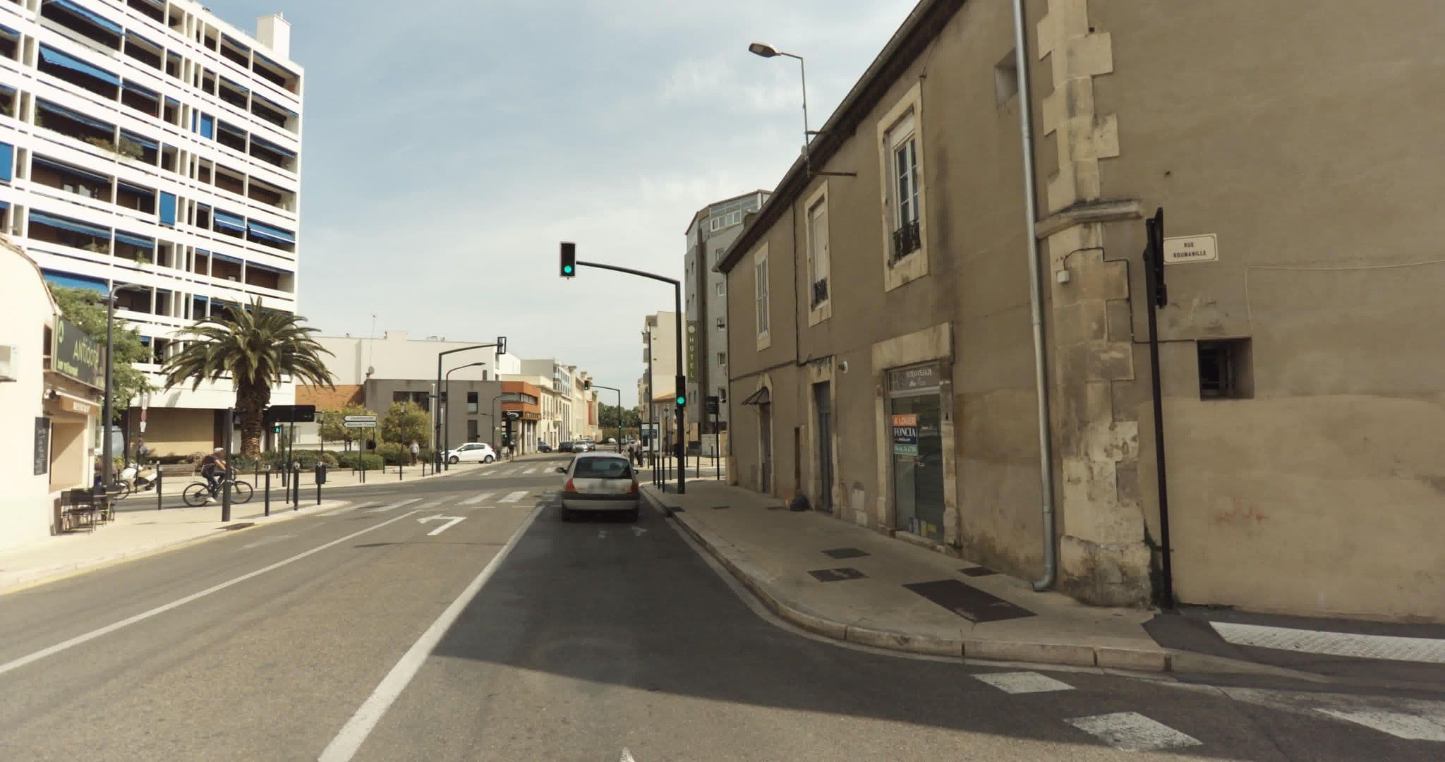 Street view near Hôtel B&B, Nîmes — © sogefi (CC BY-SA · Mapillary)