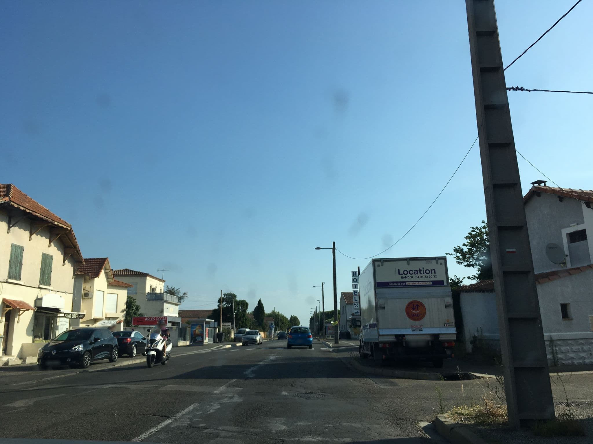 Street view near Hotel Montmajour, Arles — © beat (CC BY-SA · Mapillary)