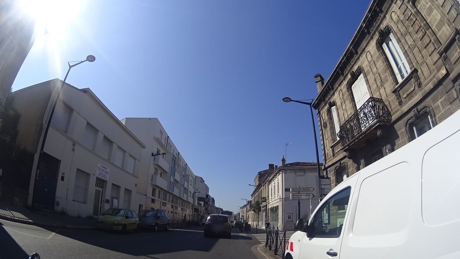 Street view near Bloom Hostel, Bordeaux — © Teritorio (CC BY-SA · Mapillary)