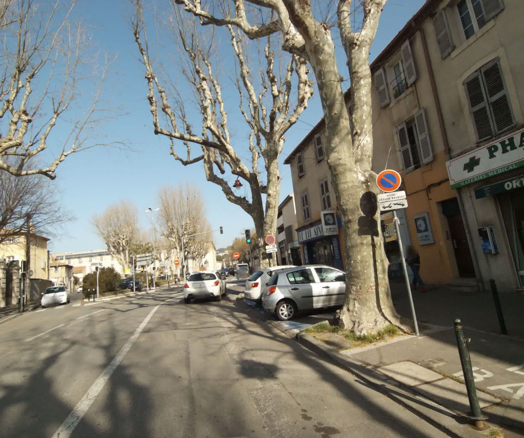 Street view near Manzolini Jean-François, Aix-en-Provence — © sogefi (CC BY-SA · Mapillary)