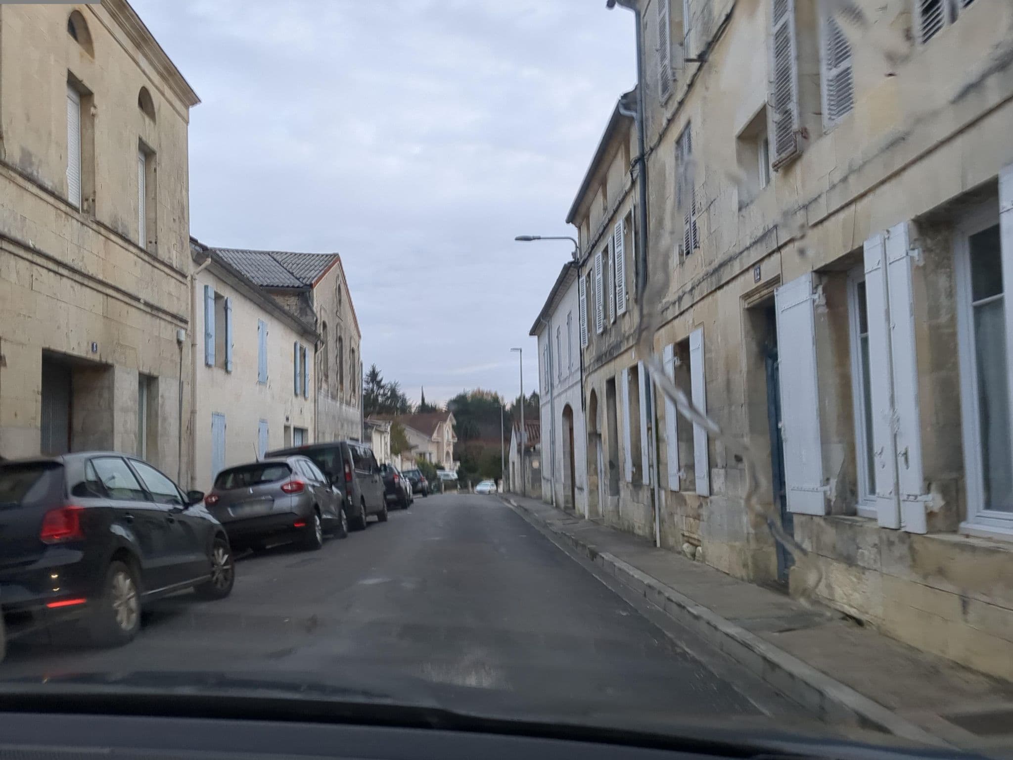 Street view near Location Foch, Jonzac — © lmagreault (CC BY-SA · Mapillary)