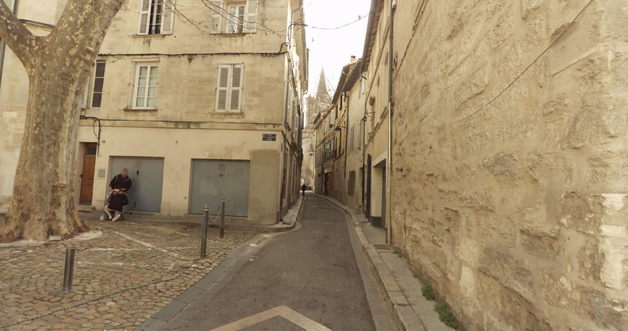 Street view near Les Chataignes, Avignon — © sogefi (CC BY-SA · Mapillary)