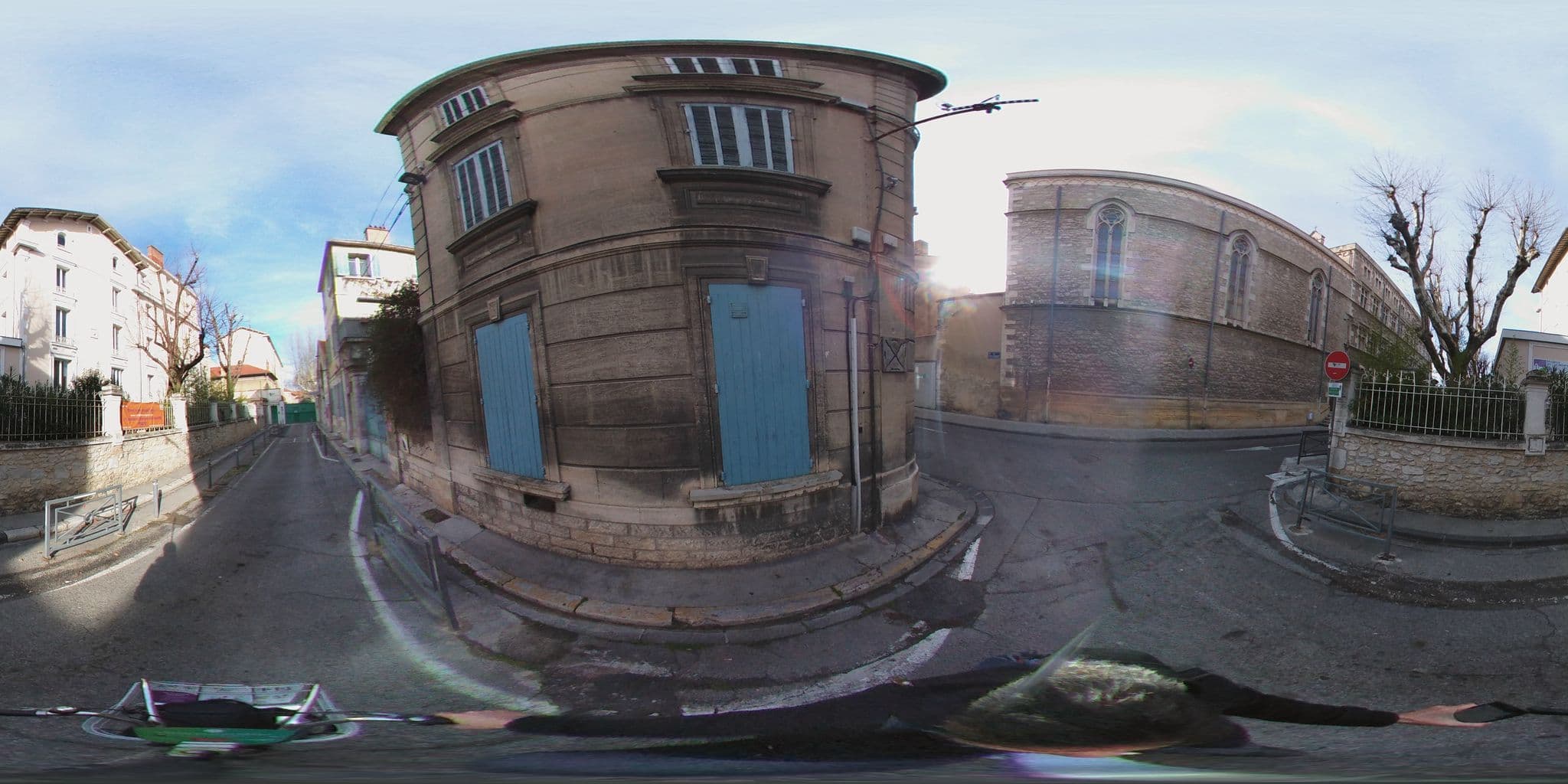 Street view near Résidence Les Cordeliers, Avignon — © zimmy (CC BY-SA · Mapillary)