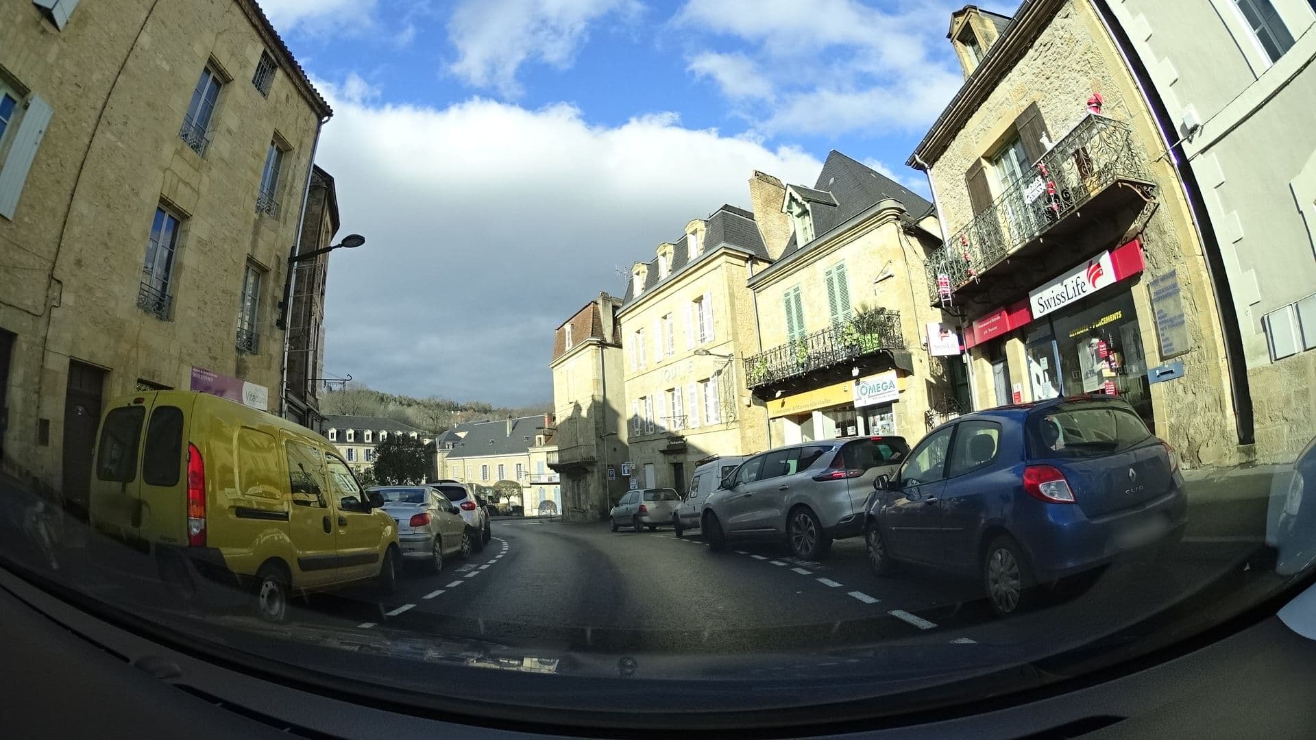 Street view near Hotel De La Madeleine, Sarlat-la-Canéda — © sashazykov (CC BY-SA · Mapillary)