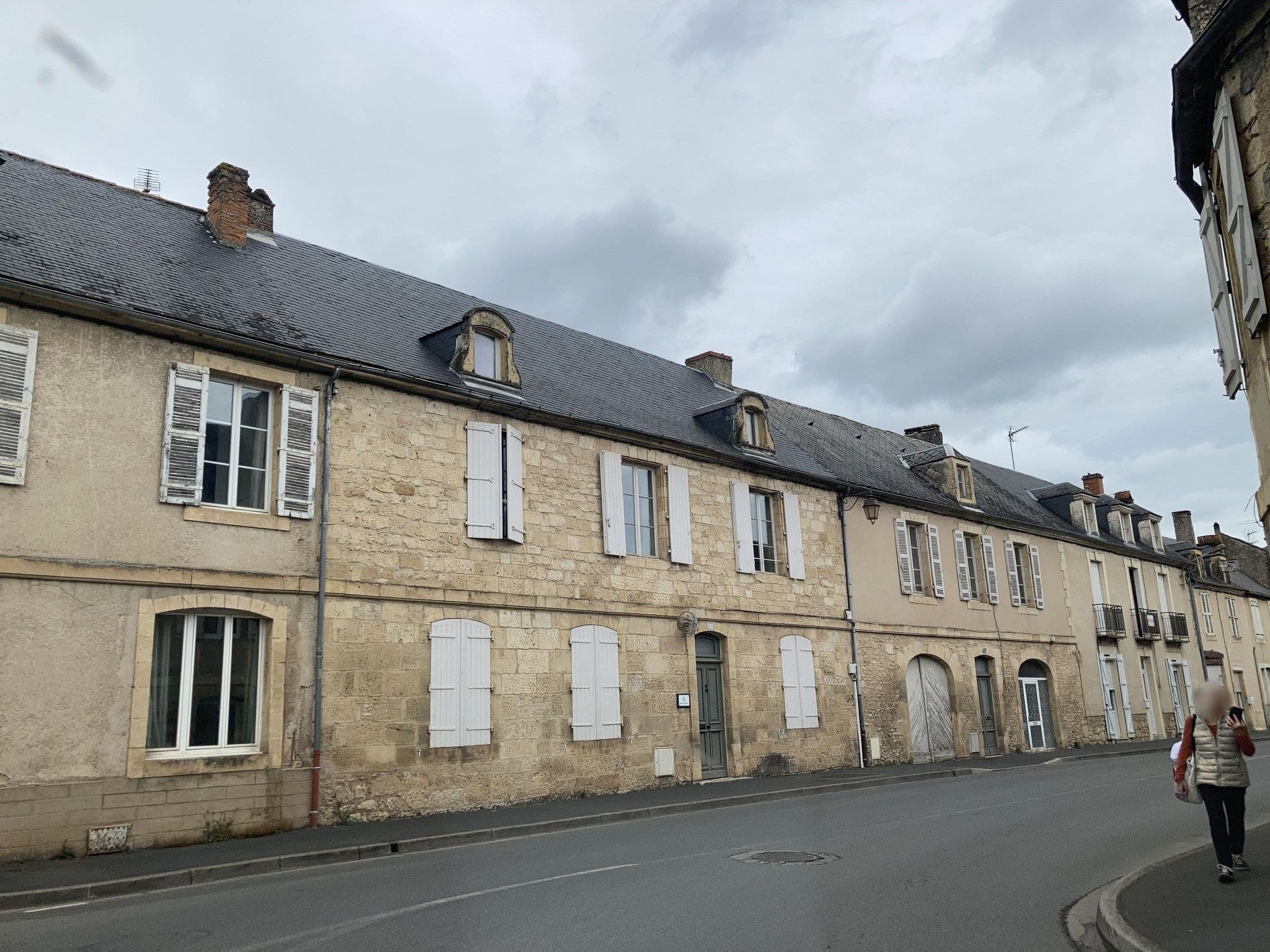 Street view near Hôtel de la Grotte, Montignac — © tasmaniadevil (CC BY-SA · Mapillary)