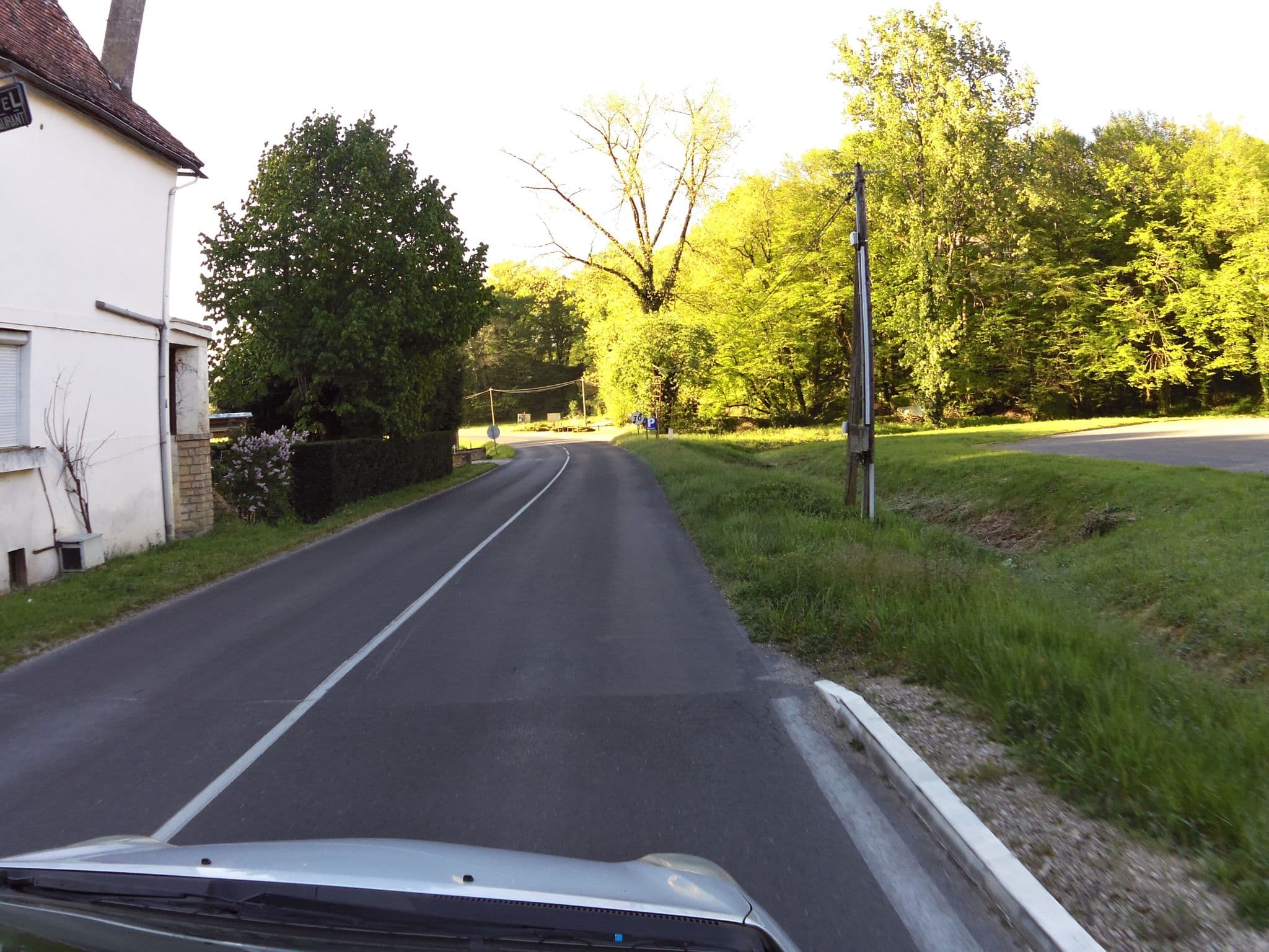 Street view near Les Arcades, Sarlat-la-Canéda — © zors1843 (CC BY-SA · Mapillary)