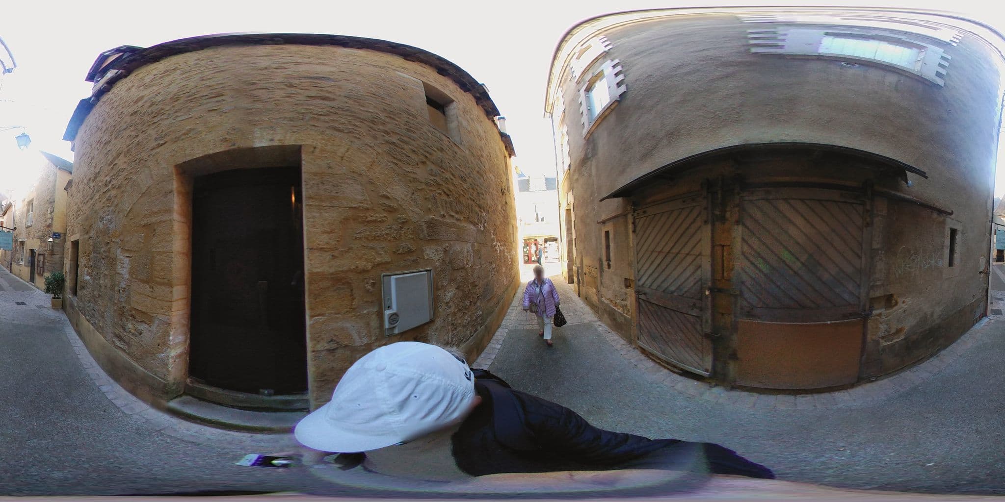 Street view near Le Grand Duplex de Rafael, Sarlat-la-Canéda — © zors1843 (CC BY-SA · Mapillary)