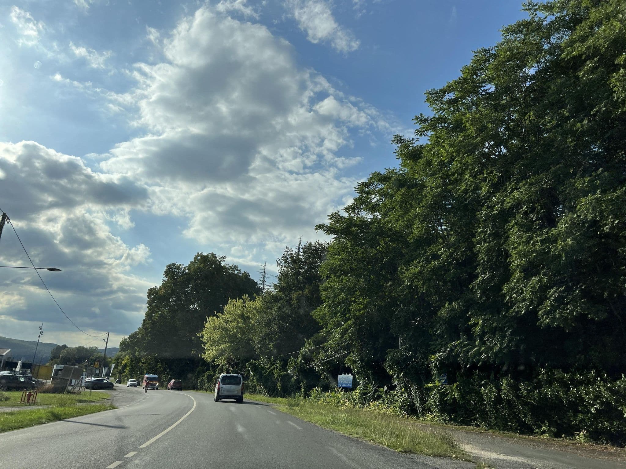 Street view near Logis Hôtel l'Atelier d'Epicure, Belvès — © ottor (CC BY-SA · Mapillary)