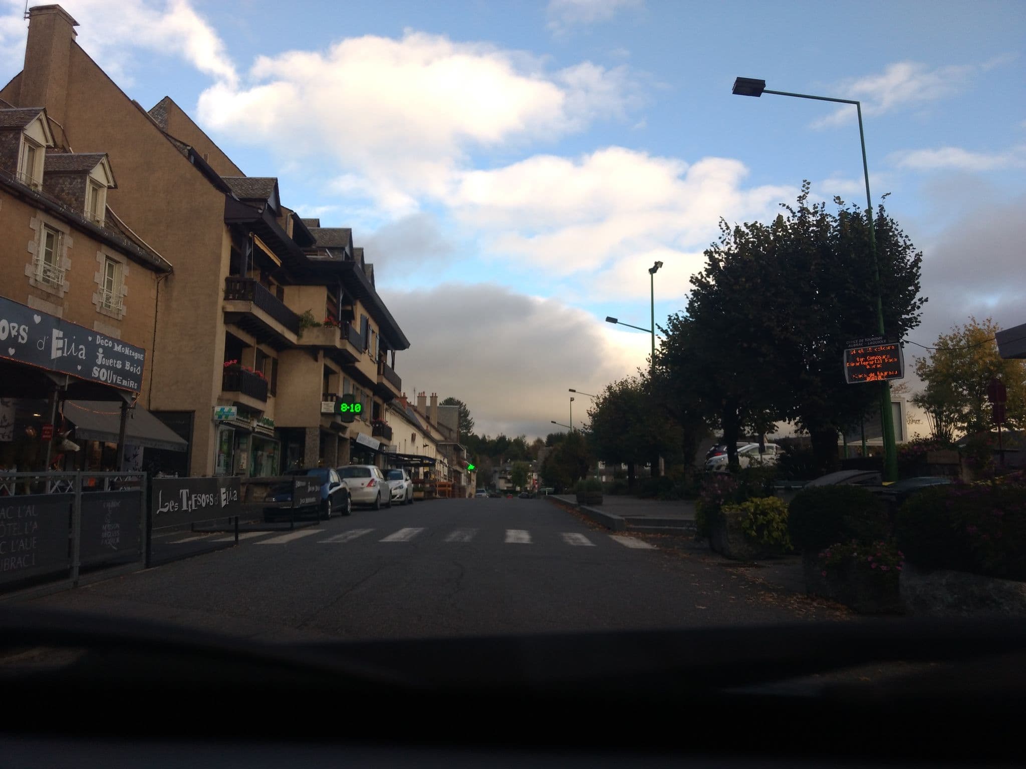 Street view near Restaurant Aubrac Laguiole, Laguiole — © yod4z (CC BY-SA · Mapillary)