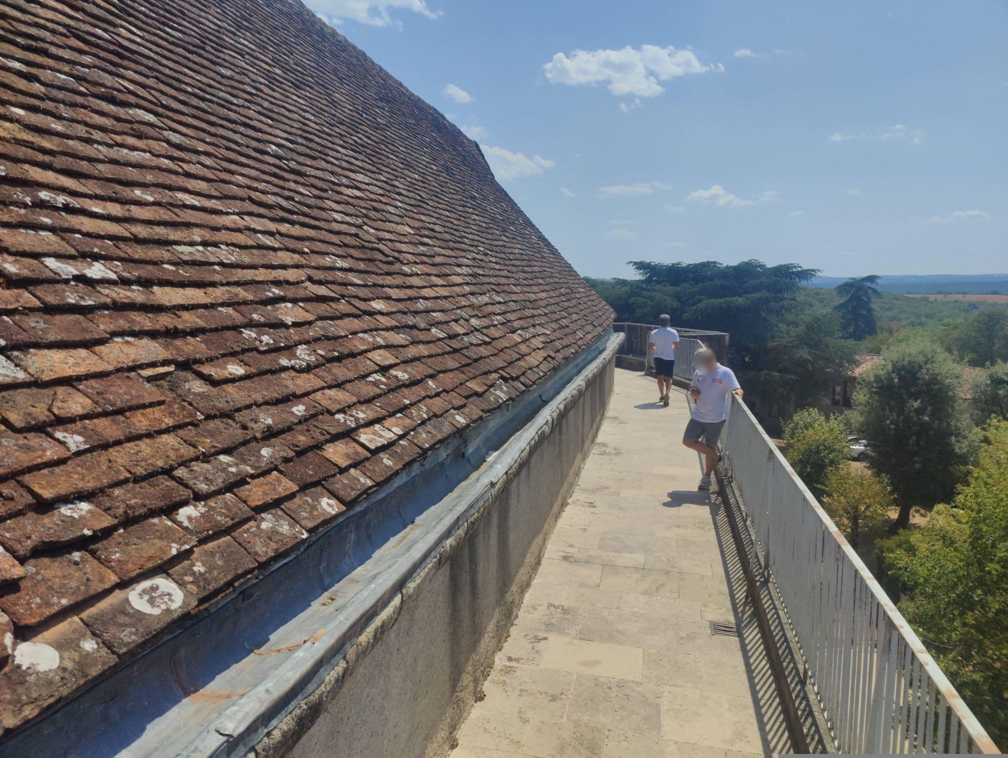 Street view near Hôtel Restaurant du Château et Relais Amadourien Rocamadour, Gramat — © zox (CC BY-SA · Mapillary)