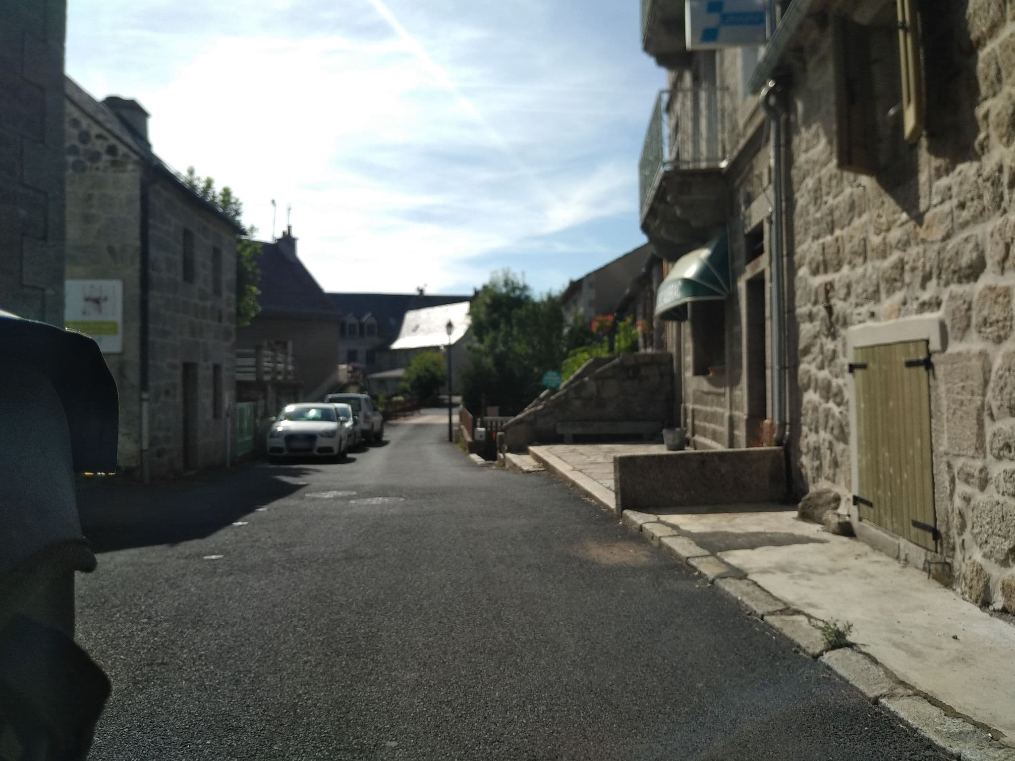 Street view near Gite d'étape la Grappiere, Laguiole — © nomadmapper (CC BY-SA · Mapillary)