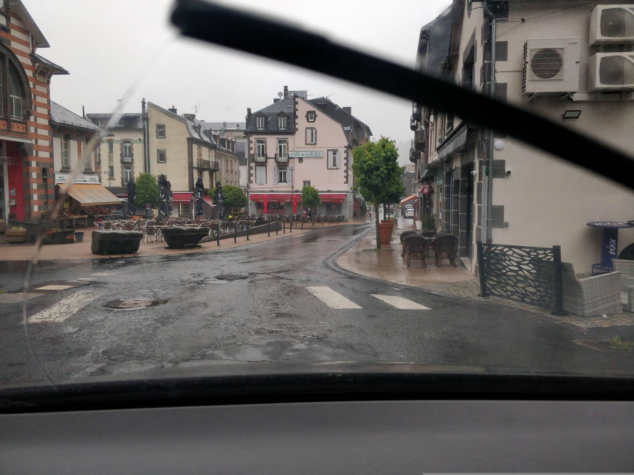 Street view near Studio Mont-Dore, Mont-Dore — © philou87 (CC BY-SA · Mapillary)