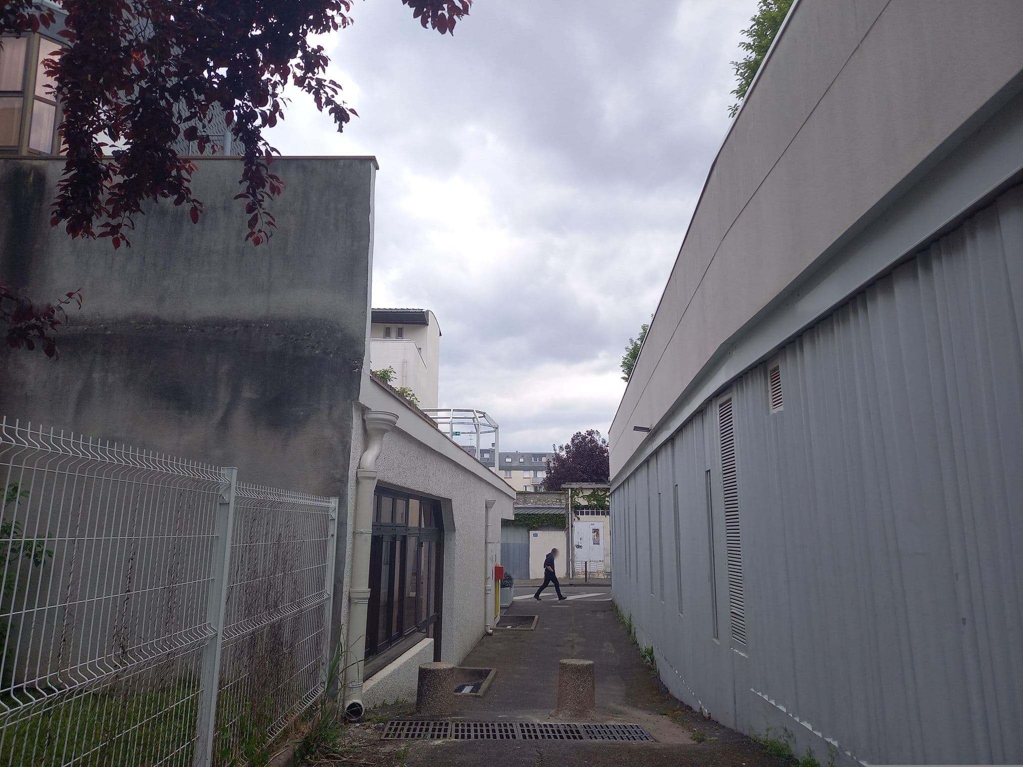 Street view near Quality Hotel Harmonie, Tours — © cyrille37 (CC BY-SA · Mapillary)