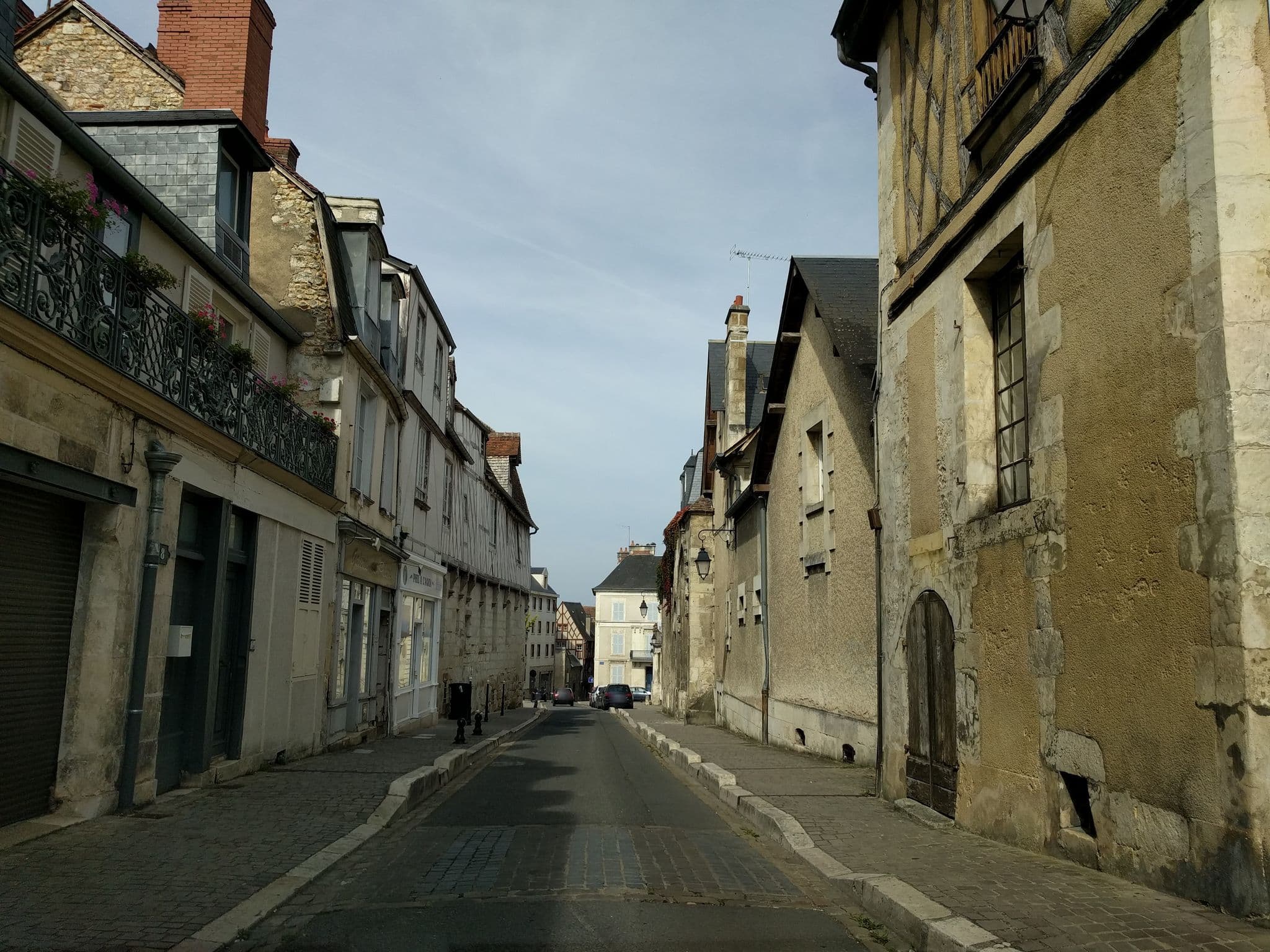 Street view near La Demeure Renaissance, Bourges — © mappy_sa (CC BY-SA · Mapillary)