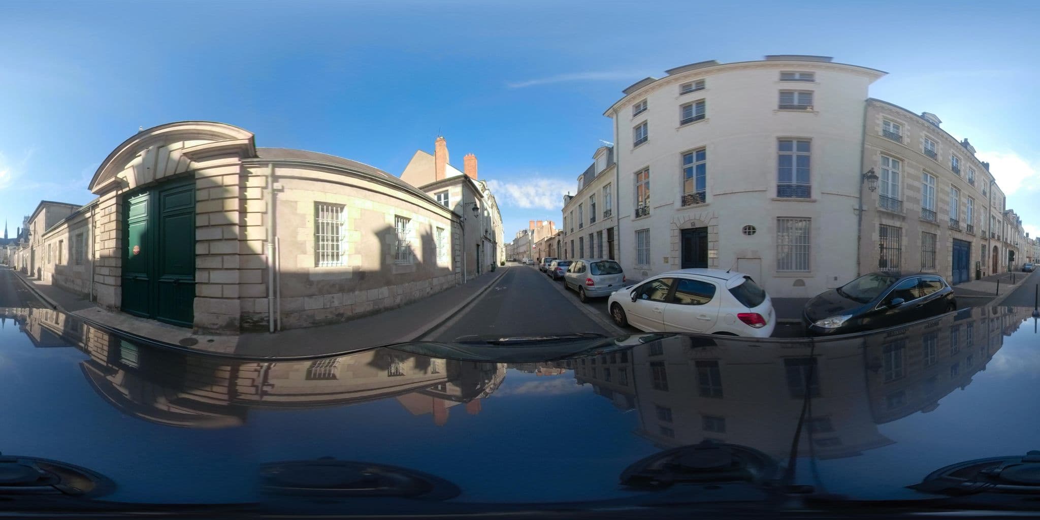 Street view near Crous, Orléans — © u4y0u (CC BY-SA · Mapillary)
