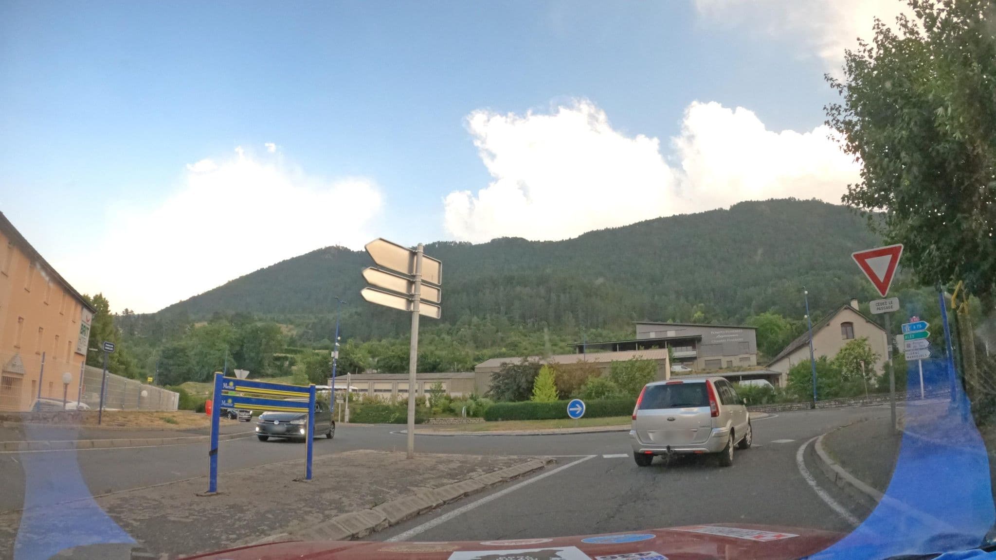 Street view near Deltour Hôtel Mende Eco, Mende — © masterofnoroad (CC BY-SA · Mapillary)
