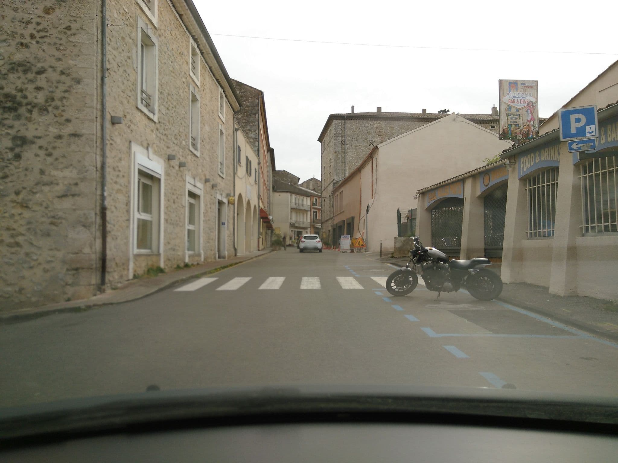 Street view near Camping des tunnels, Vallon-Pont-d'Arc — © marcp (CC BY-SA · Mapillary)