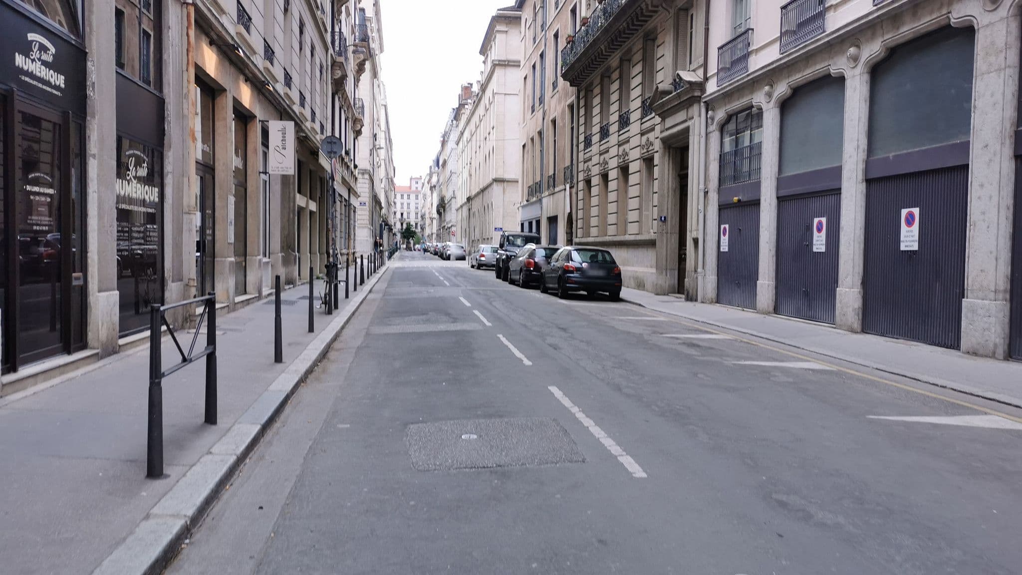 Street view near Appart' Jarente, Lyon 02 — © pogregoire (CC BY-SA · Mapillary)