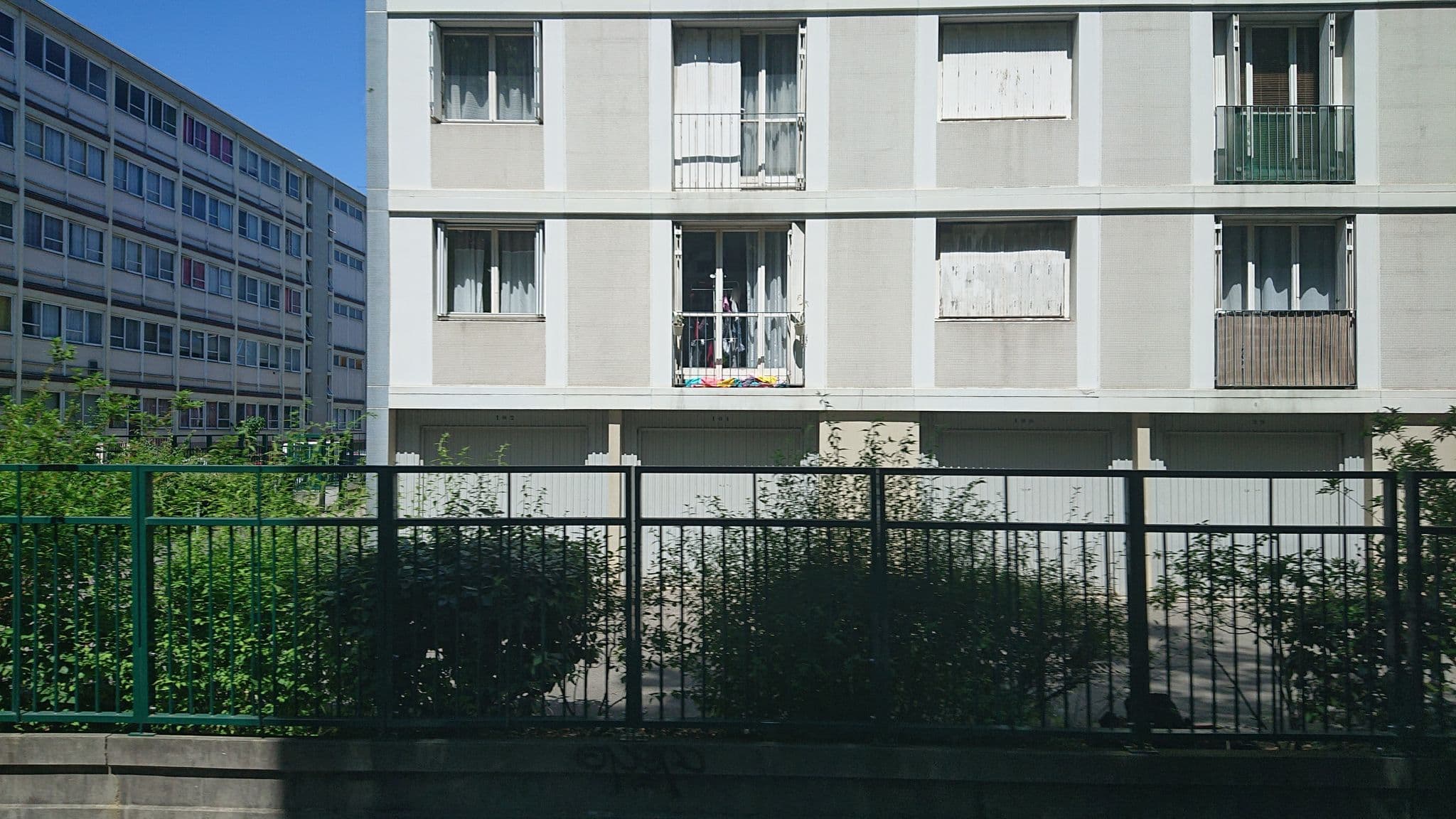 Street view near Modernité et design Part Dieu, Lyon 03 — © remonet (CC BY-SA · Mapillary)