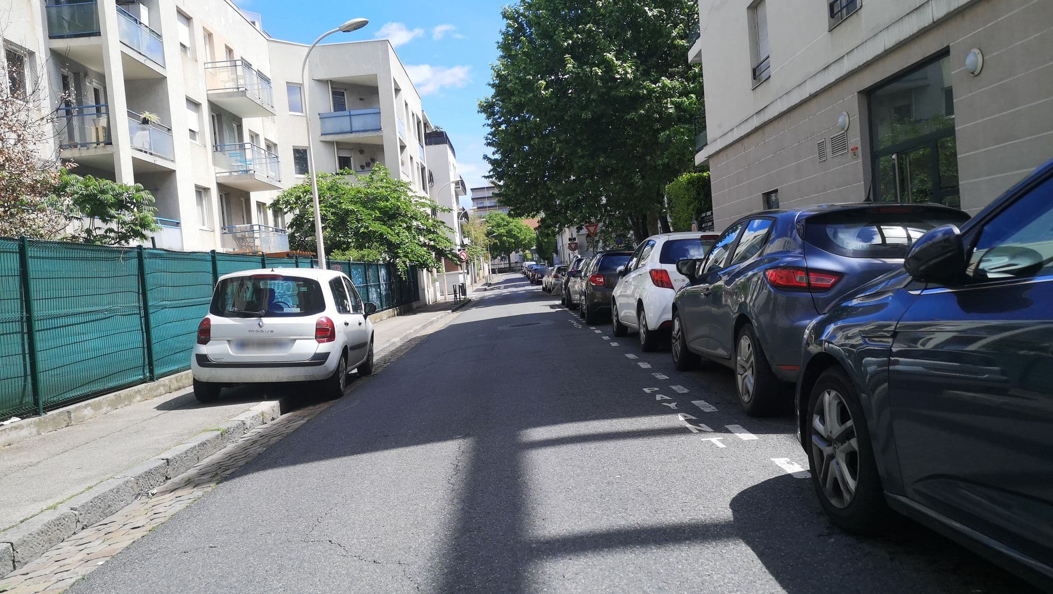 Street view near Mon Appart A VILLON-MONPLAISIR, Lyon 08 — © blueberry (CC BY-SA · Mapillary)