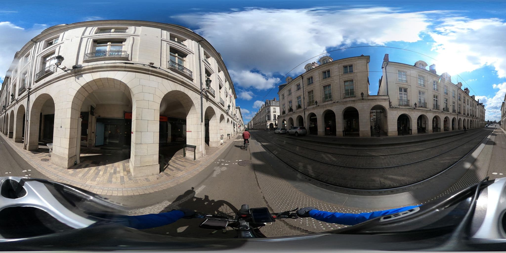 Street view near Les Trois Maillets, Orléans — © u4y0u (CC BY-SA · Mapillary)