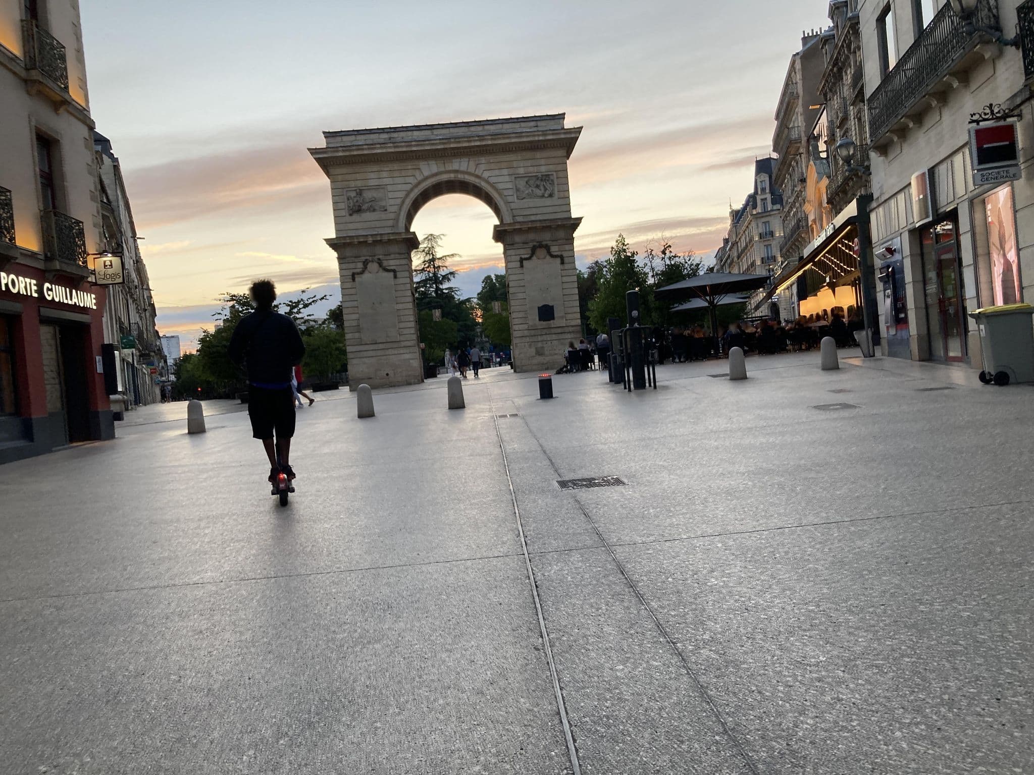 Street view near Quality Hotel Du Nord Dijon, Dijon — © beat (CC BY-SA · Mapillary)