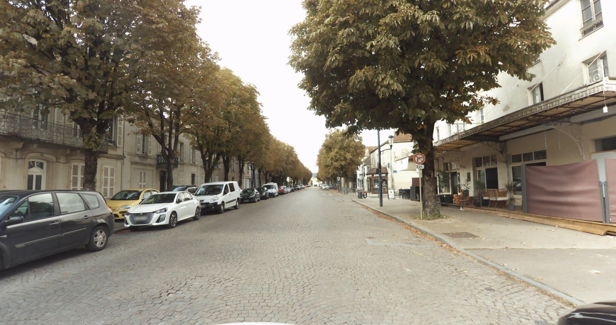 Street view near L'appartement Richard, Beaune — © sogefi (CC BY-SA · Mapillary)