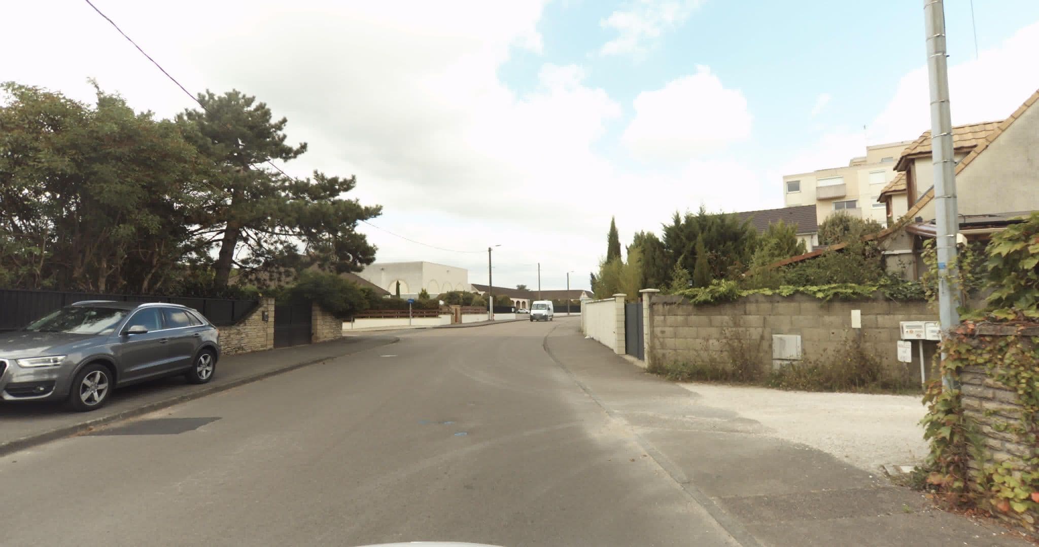 Street view near Maison à Beaune, Beaune — © sogefi (CC BY-SA · Mapillary)